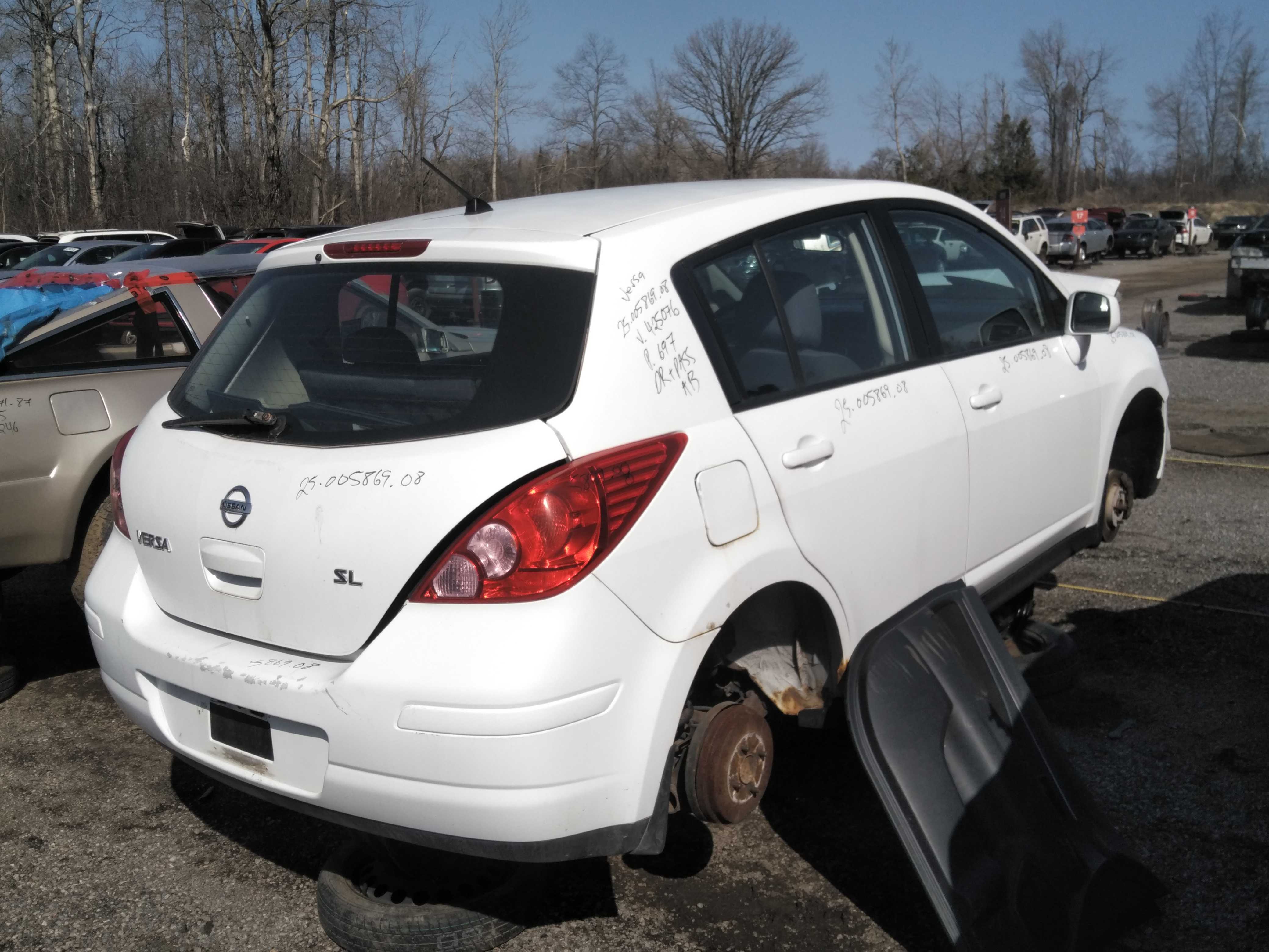 NISSAN VERSA 2008