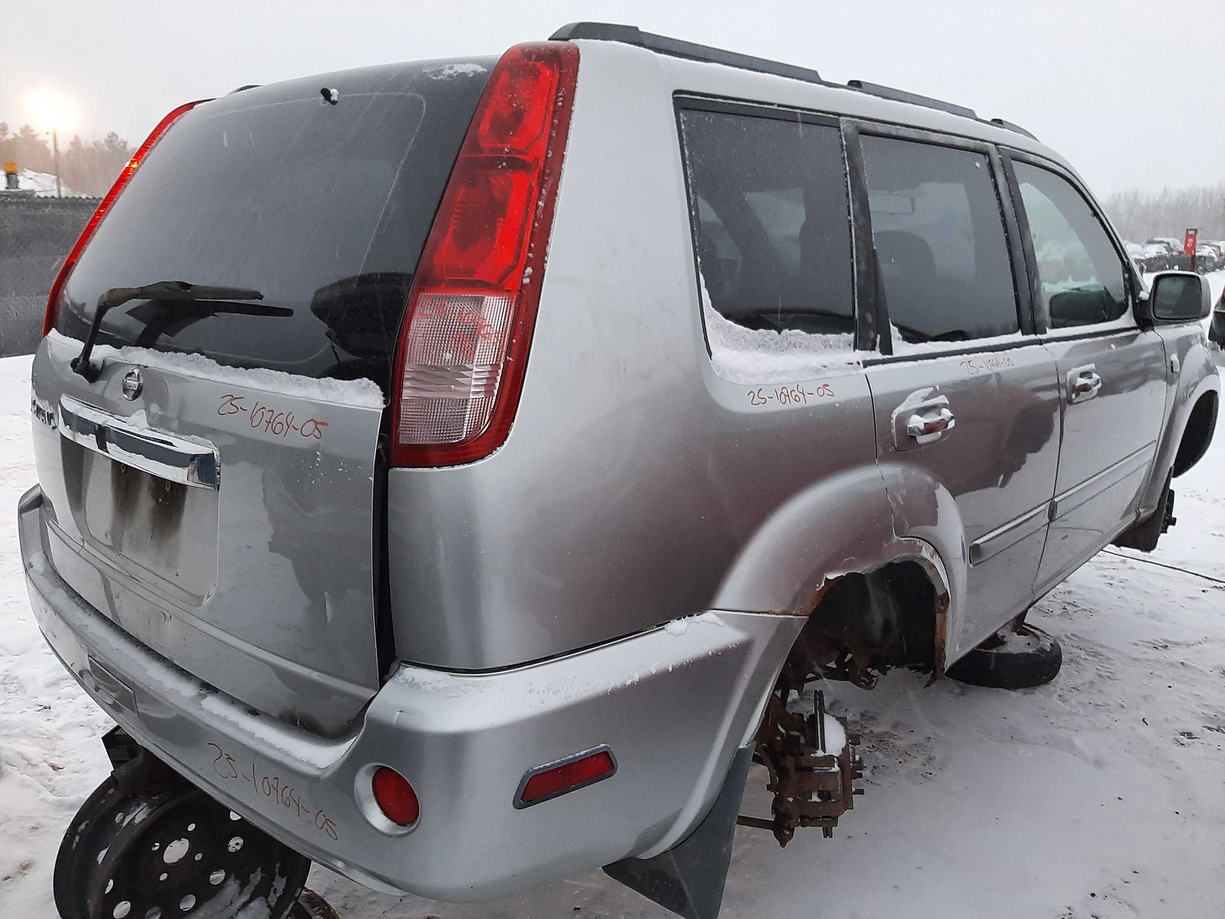 NISSAN X-TRAIL 2005