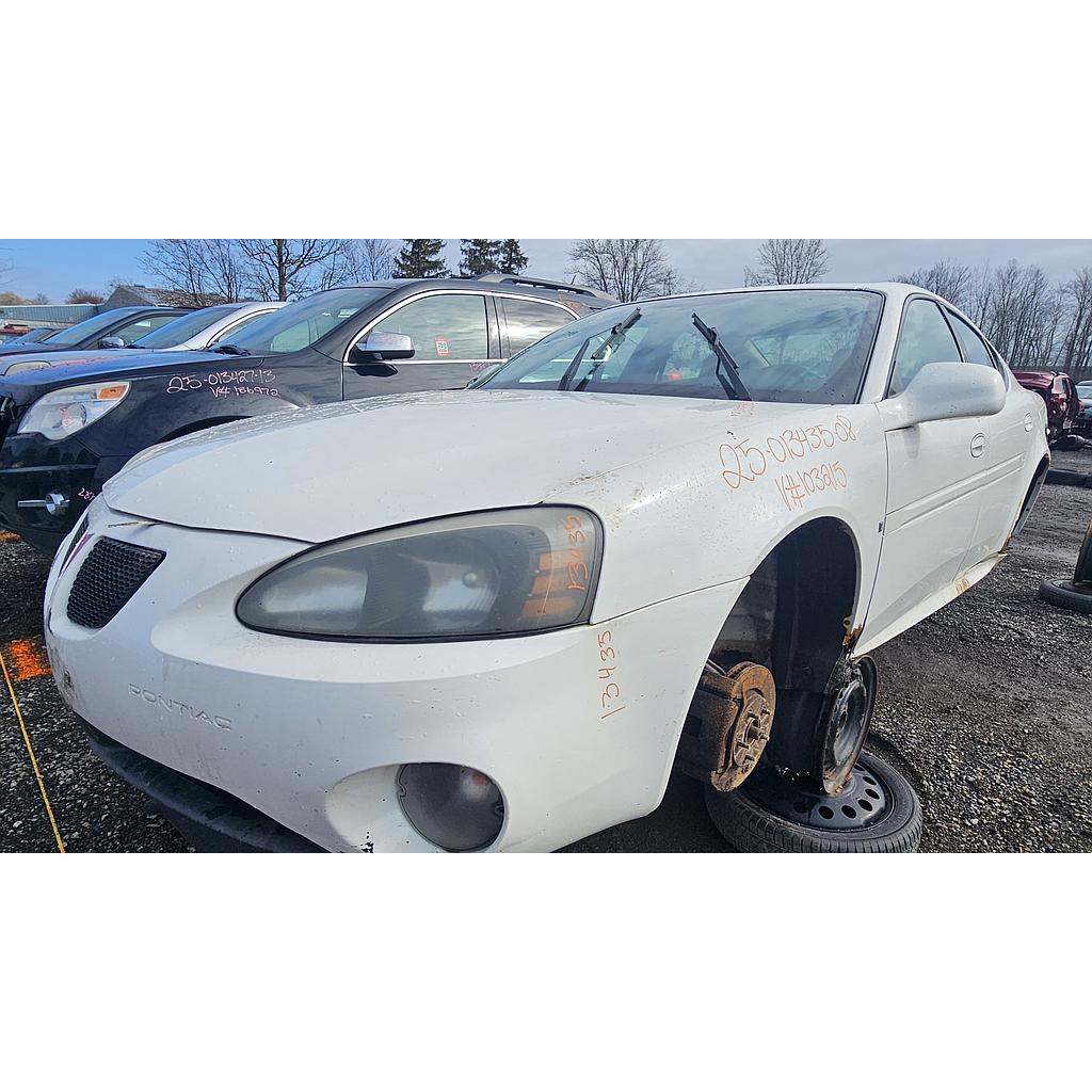 PONTIAC GRAND PRIX 2008