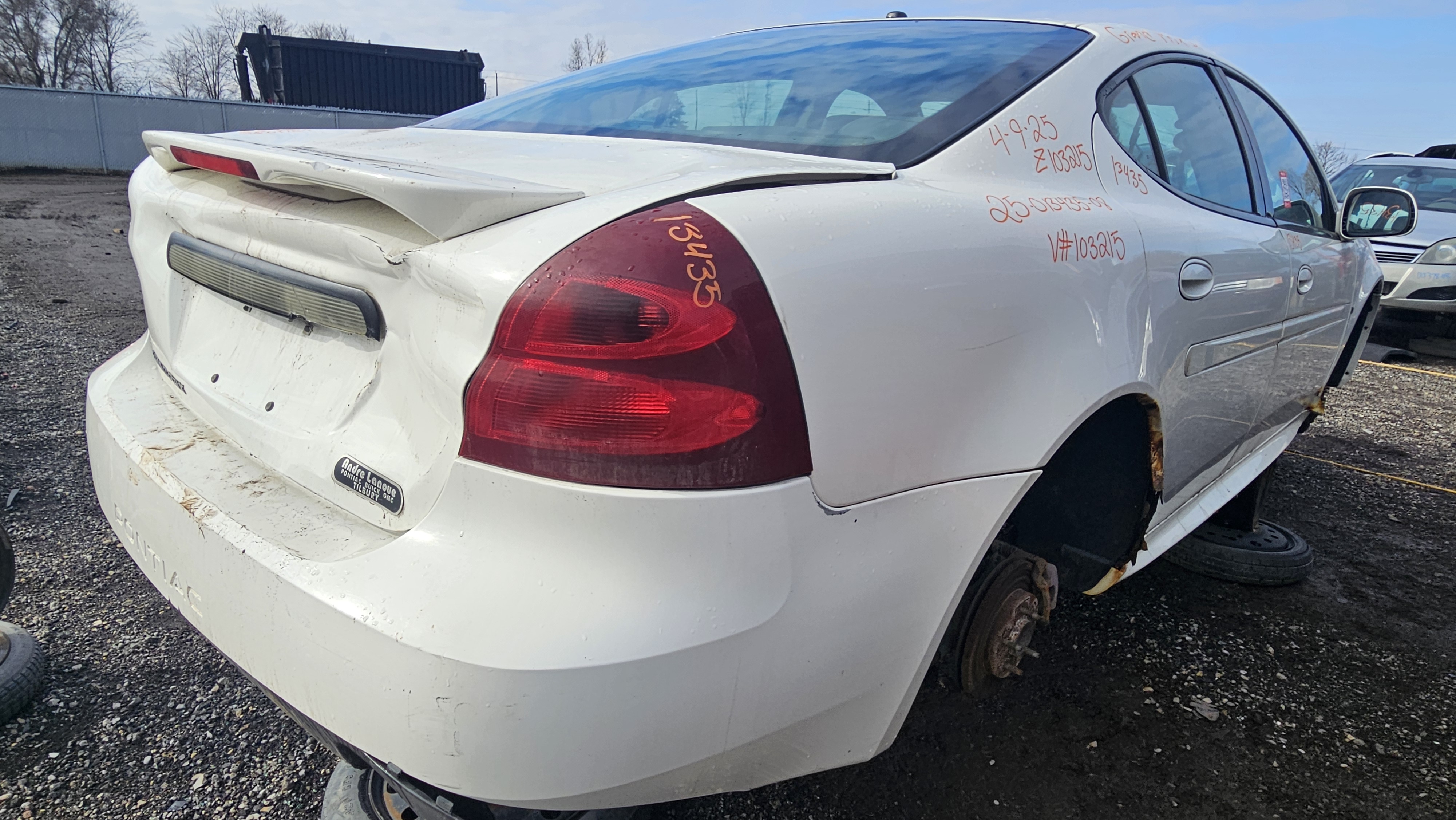 PONTIAC GRAND PRIX 2008