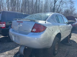 PONTIAC PURSUIT 2005