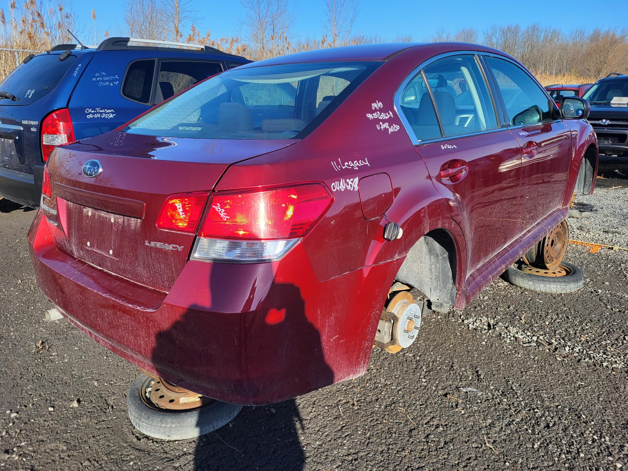 SUBARU LEGACY 2011