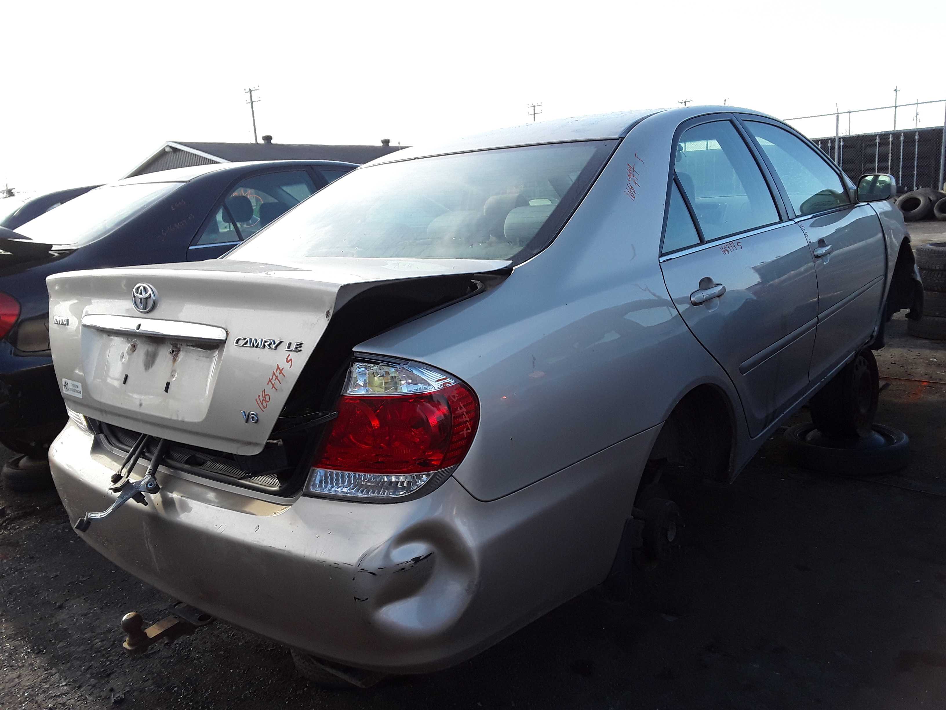 TOYOTA CAMRY 2005