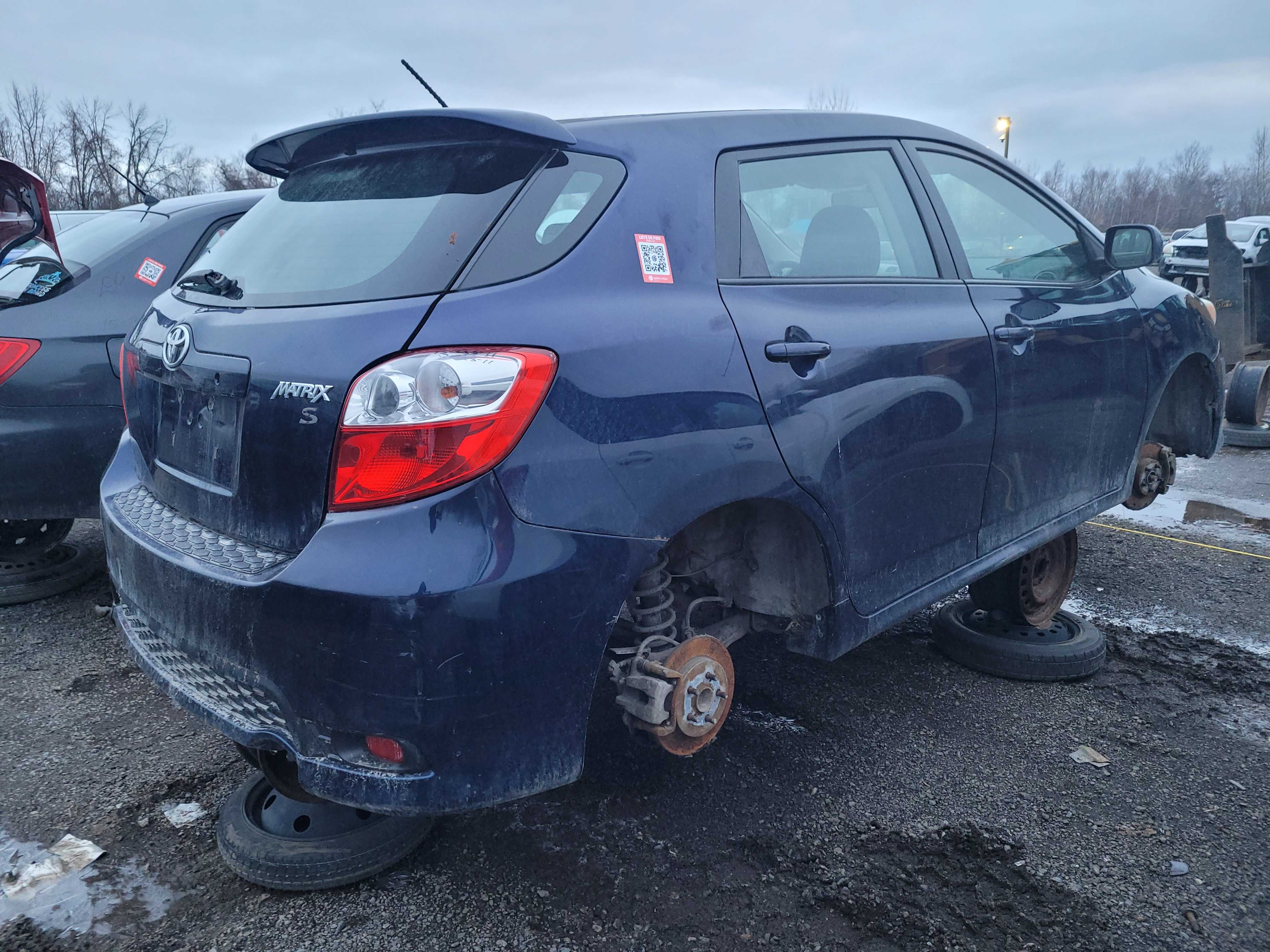 TOYOTA MATRIX 2011