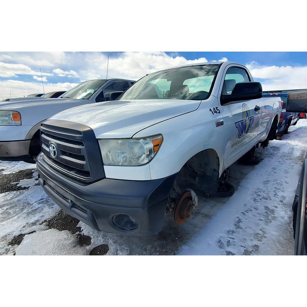TOYOTA TUNDRA 2013