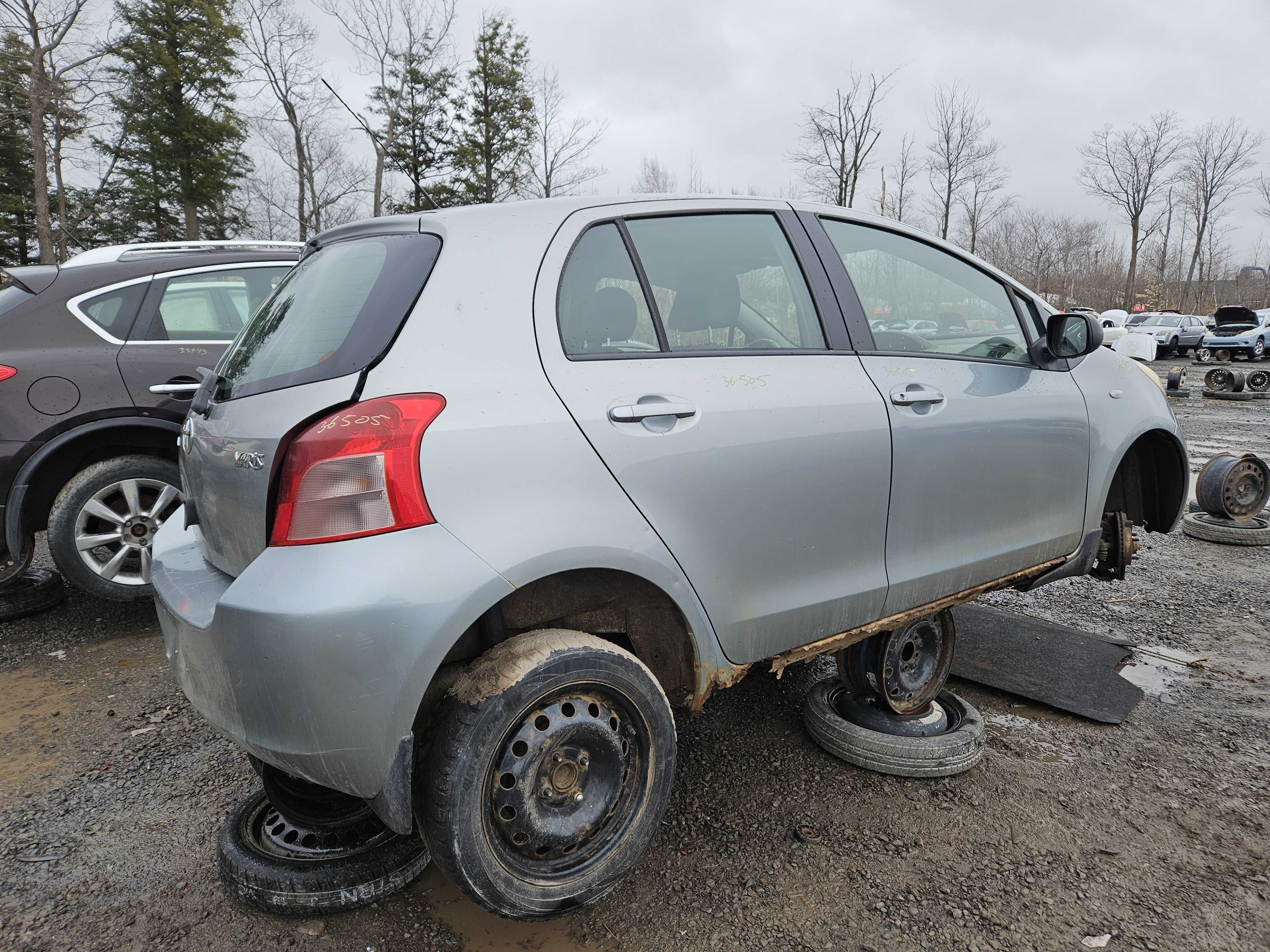 TOYOTA YARIS 2008