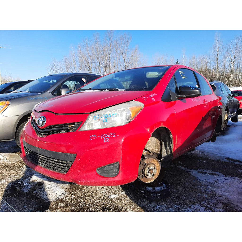 TOYOTA YARIS 2013
