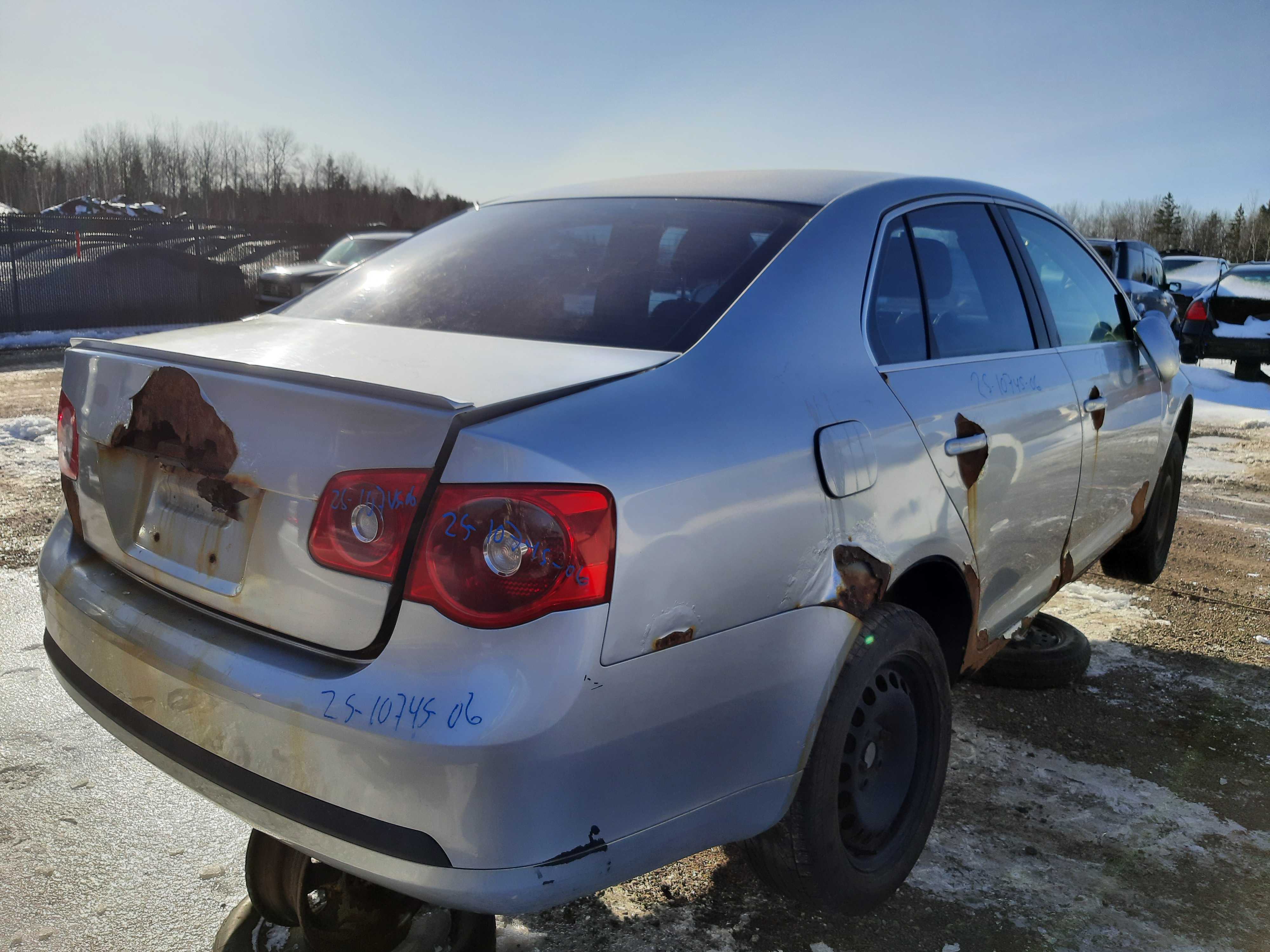 VOLKSWAGEN JETTA 2006