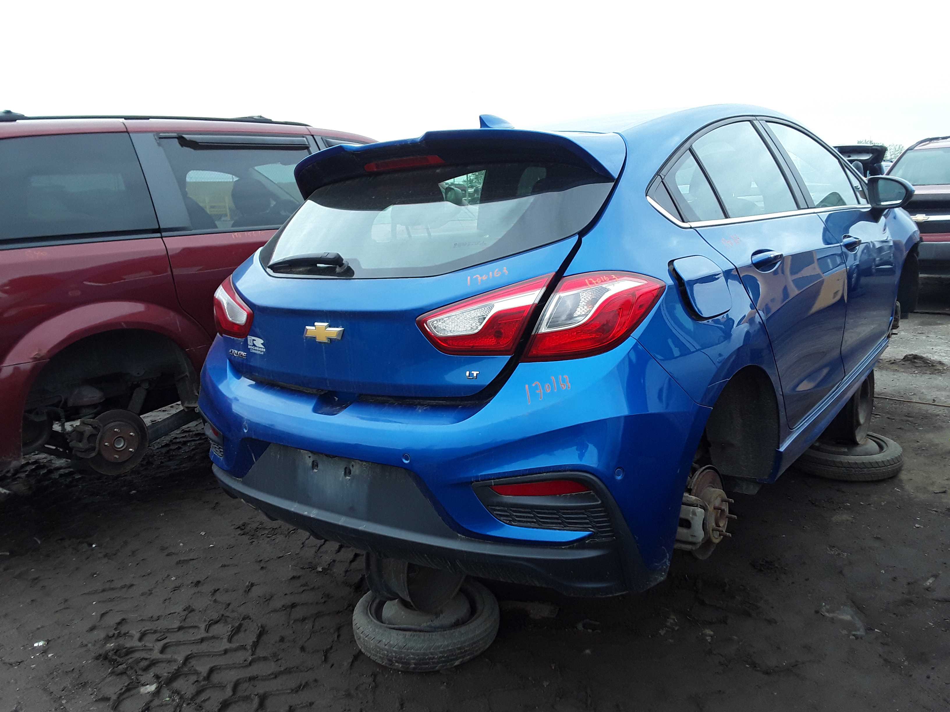 CHEVROLET CRUZE 2017