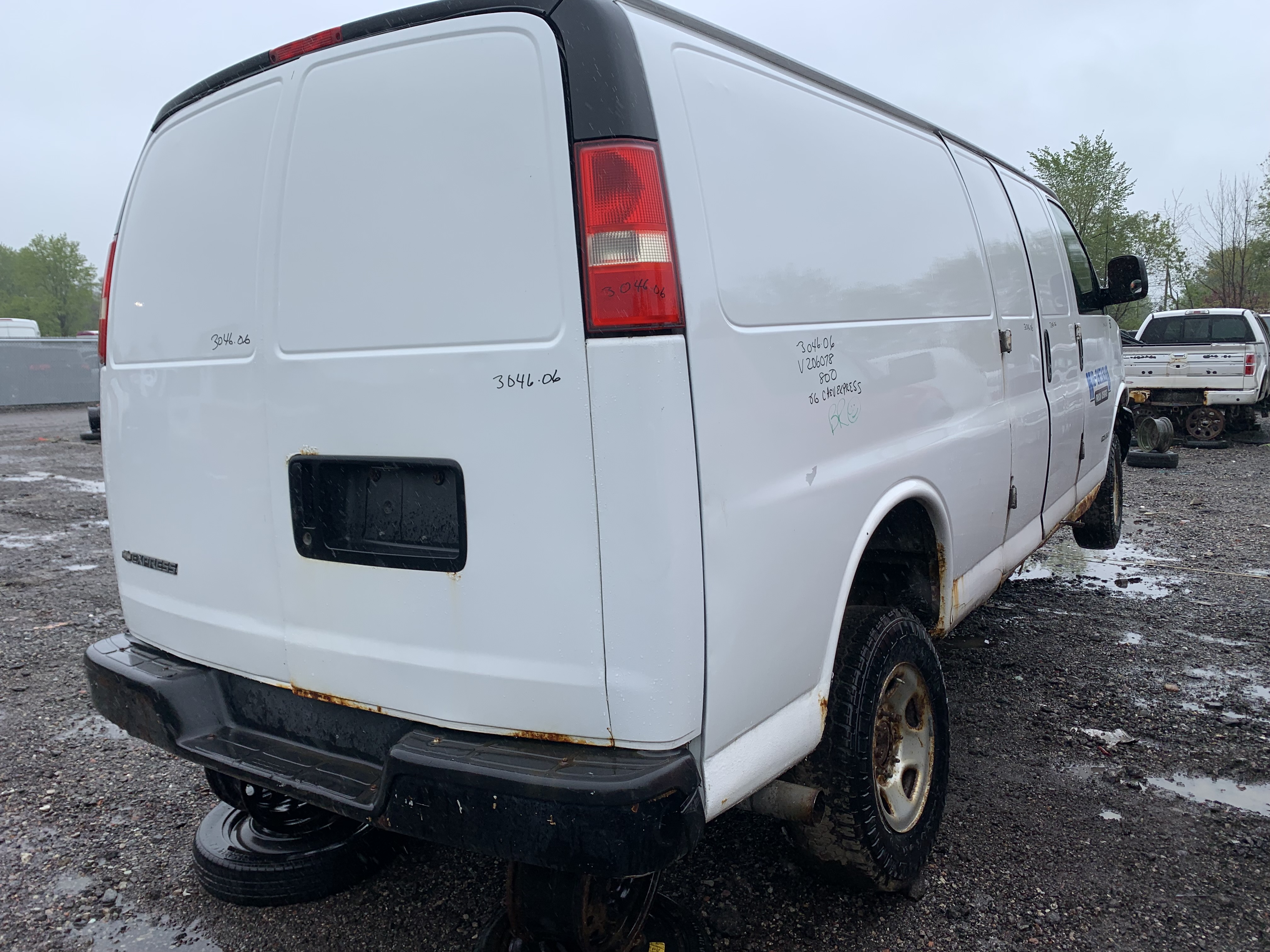 CHEVROLET EXPRESS VAN 2006