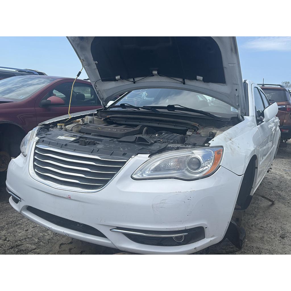 CHRYSLER 200 2012