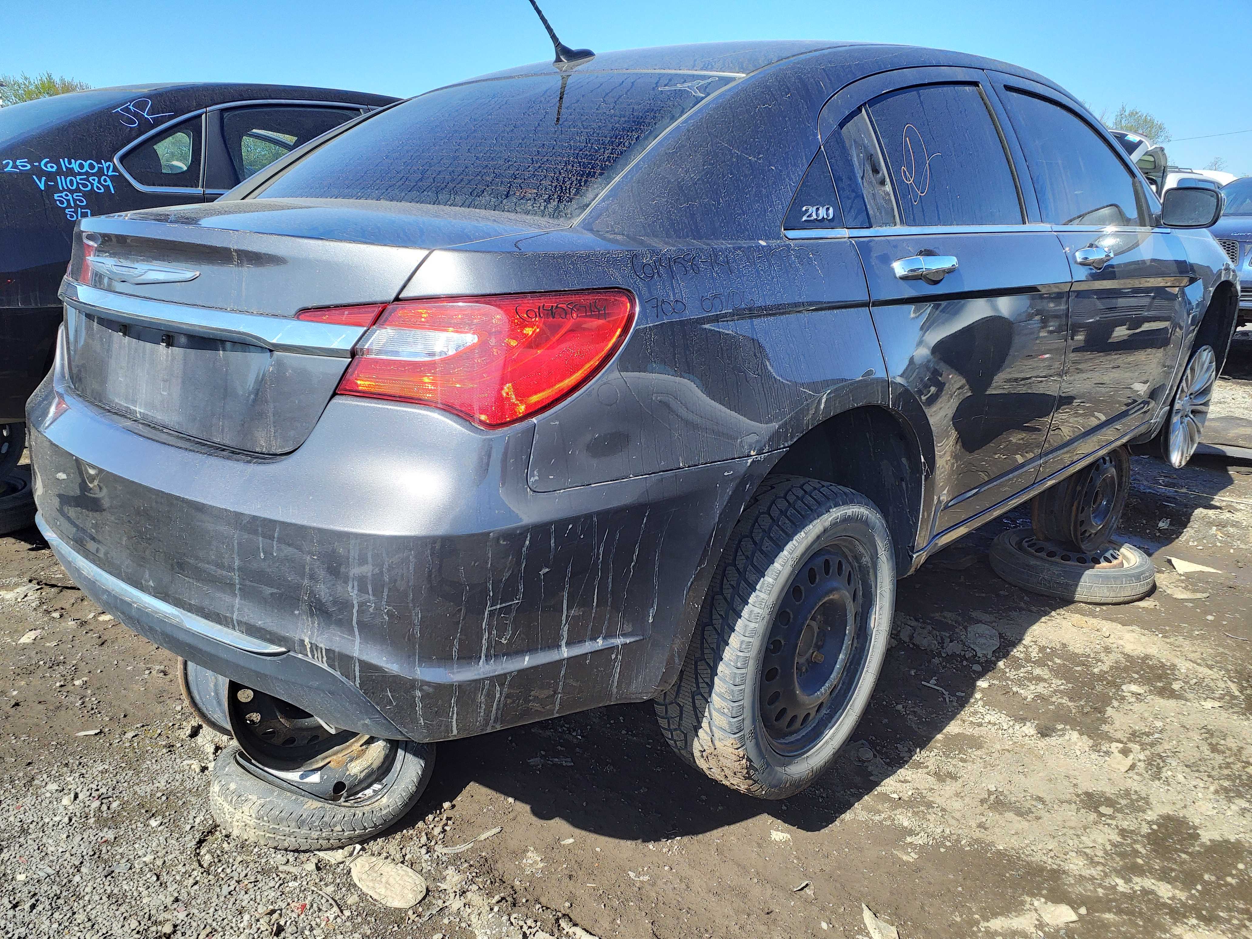CHRYSLER 200 2014