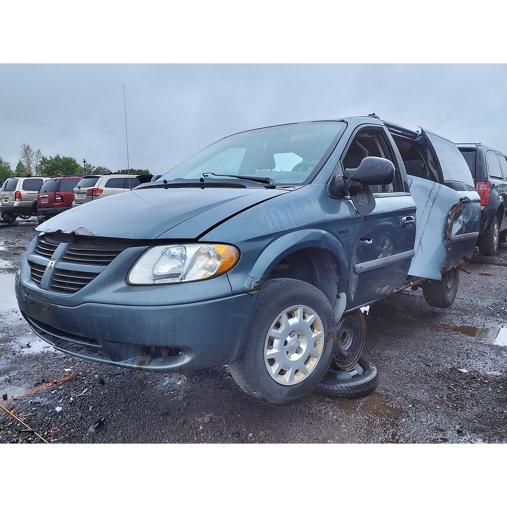 DODGE CARAVAN 2005