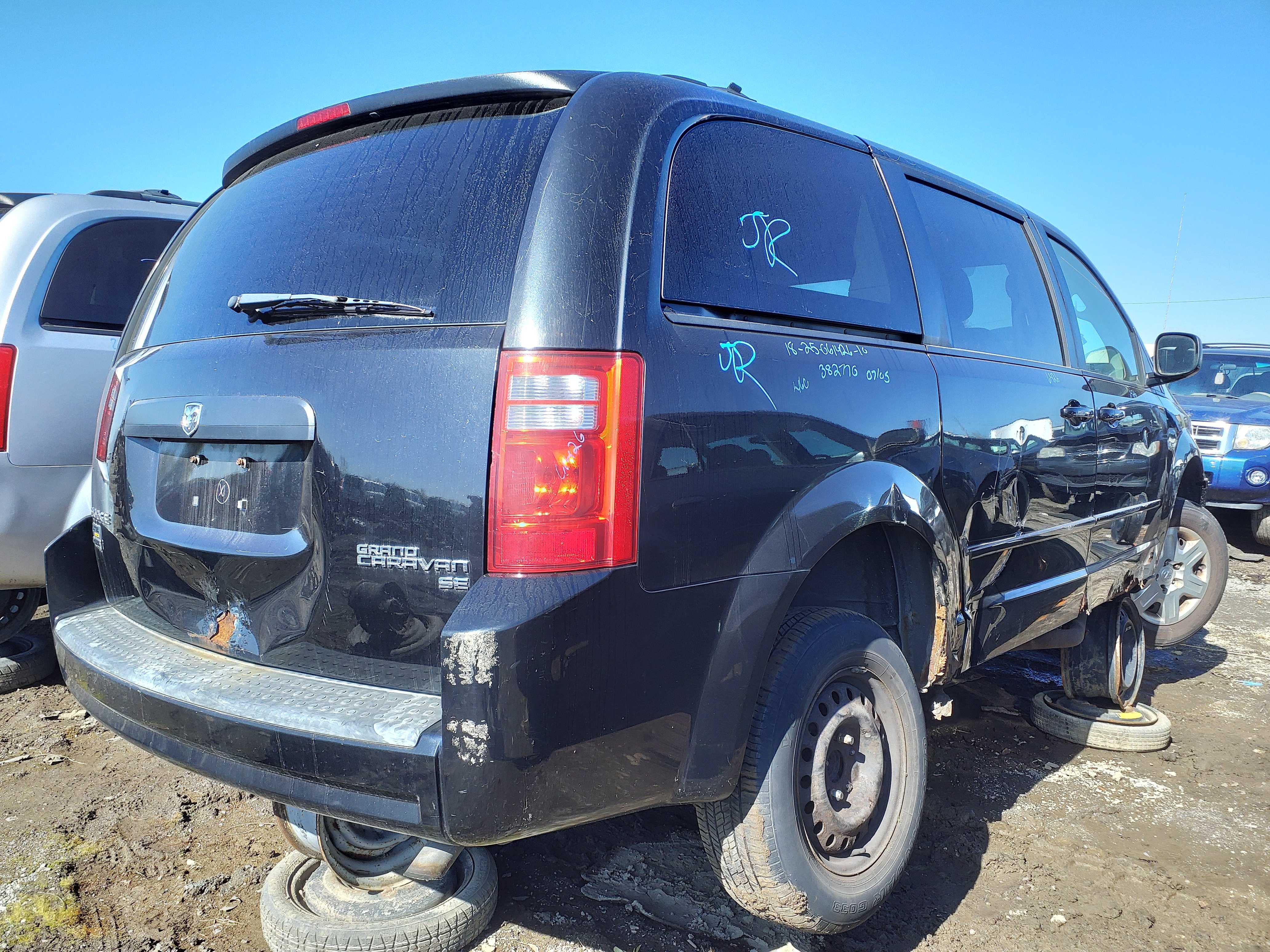 DODGE GRAND CARAVAN 2010