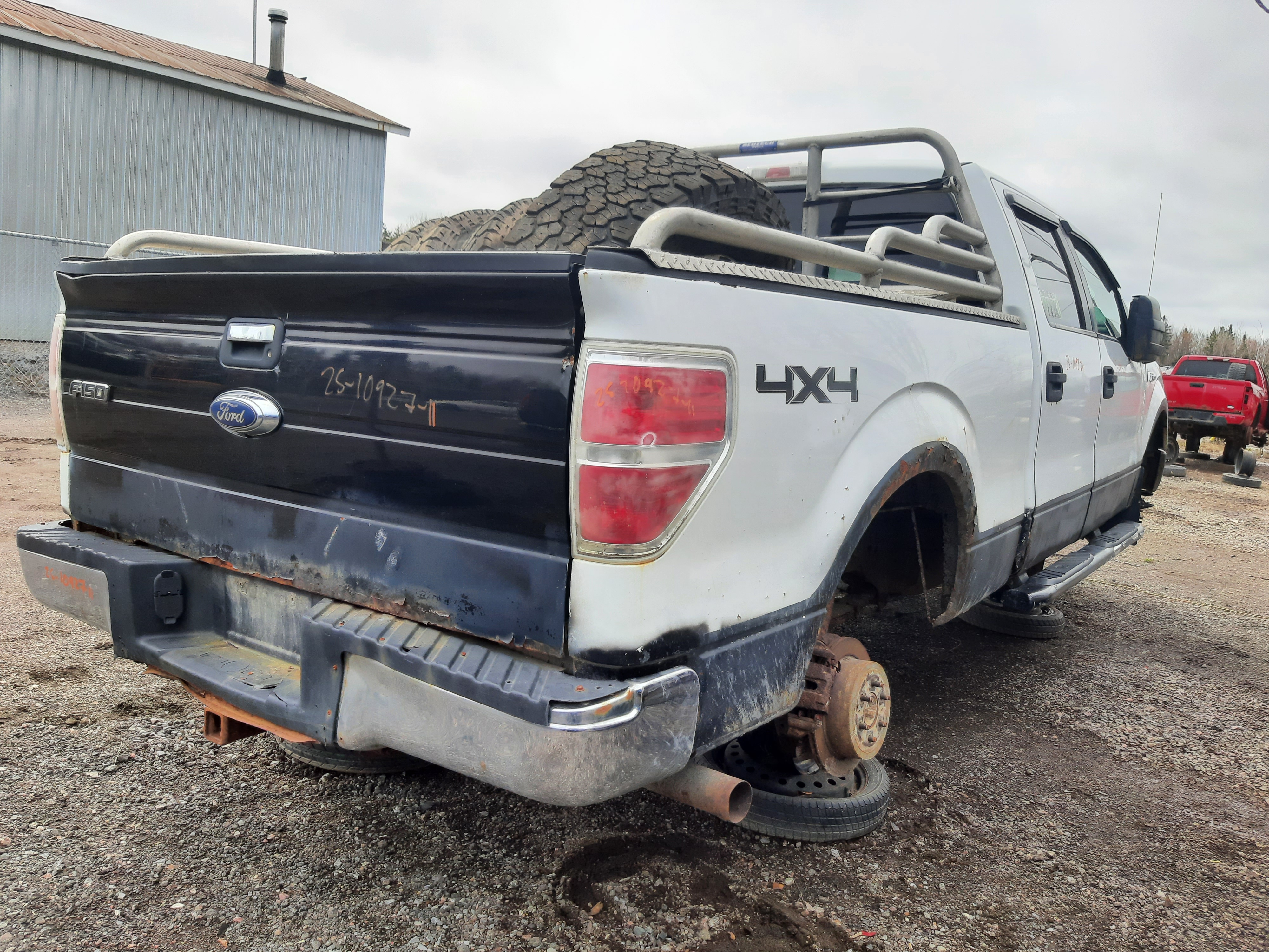 FORD F-150 2011