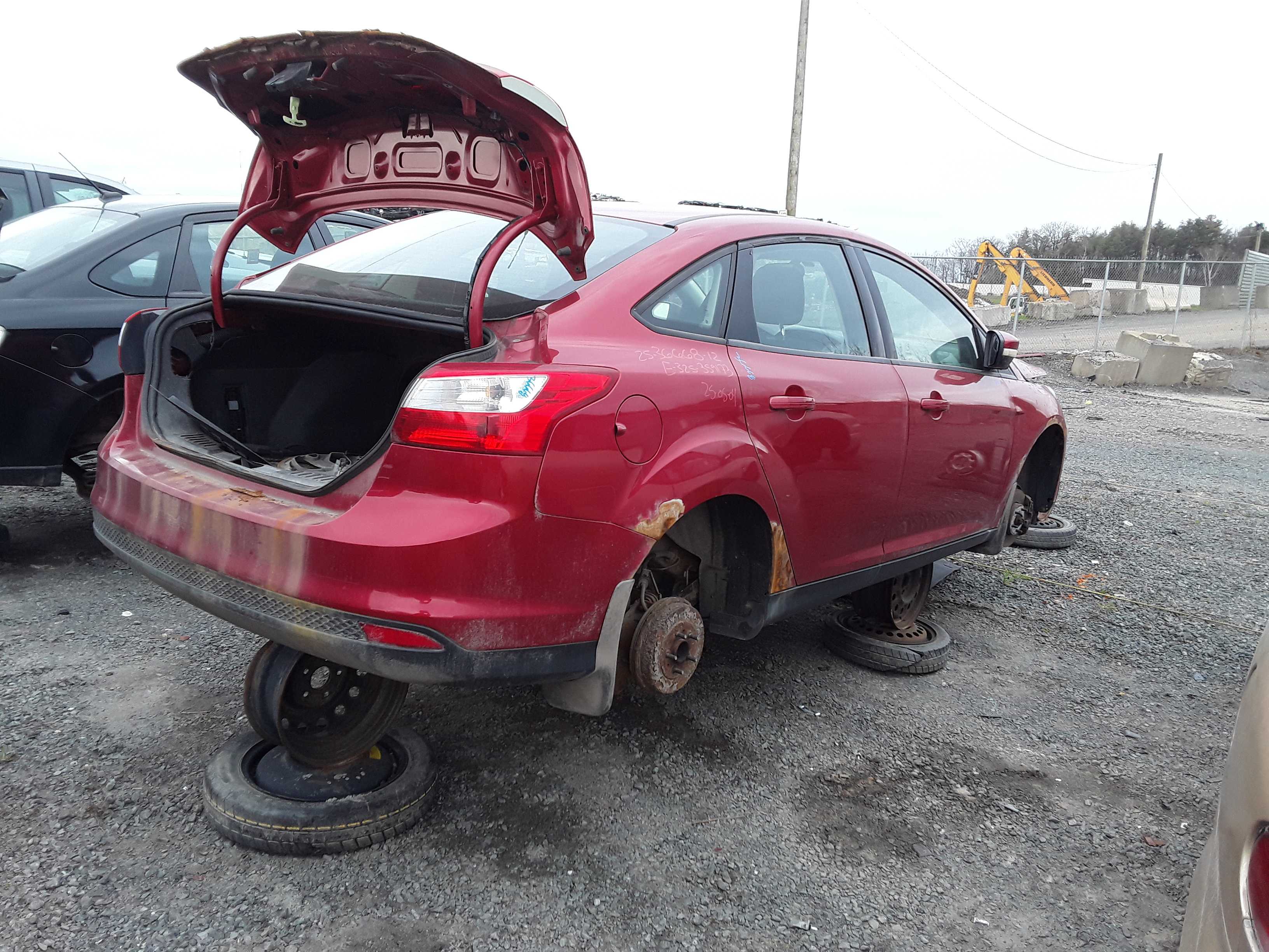 FORD FOCUS 2012
