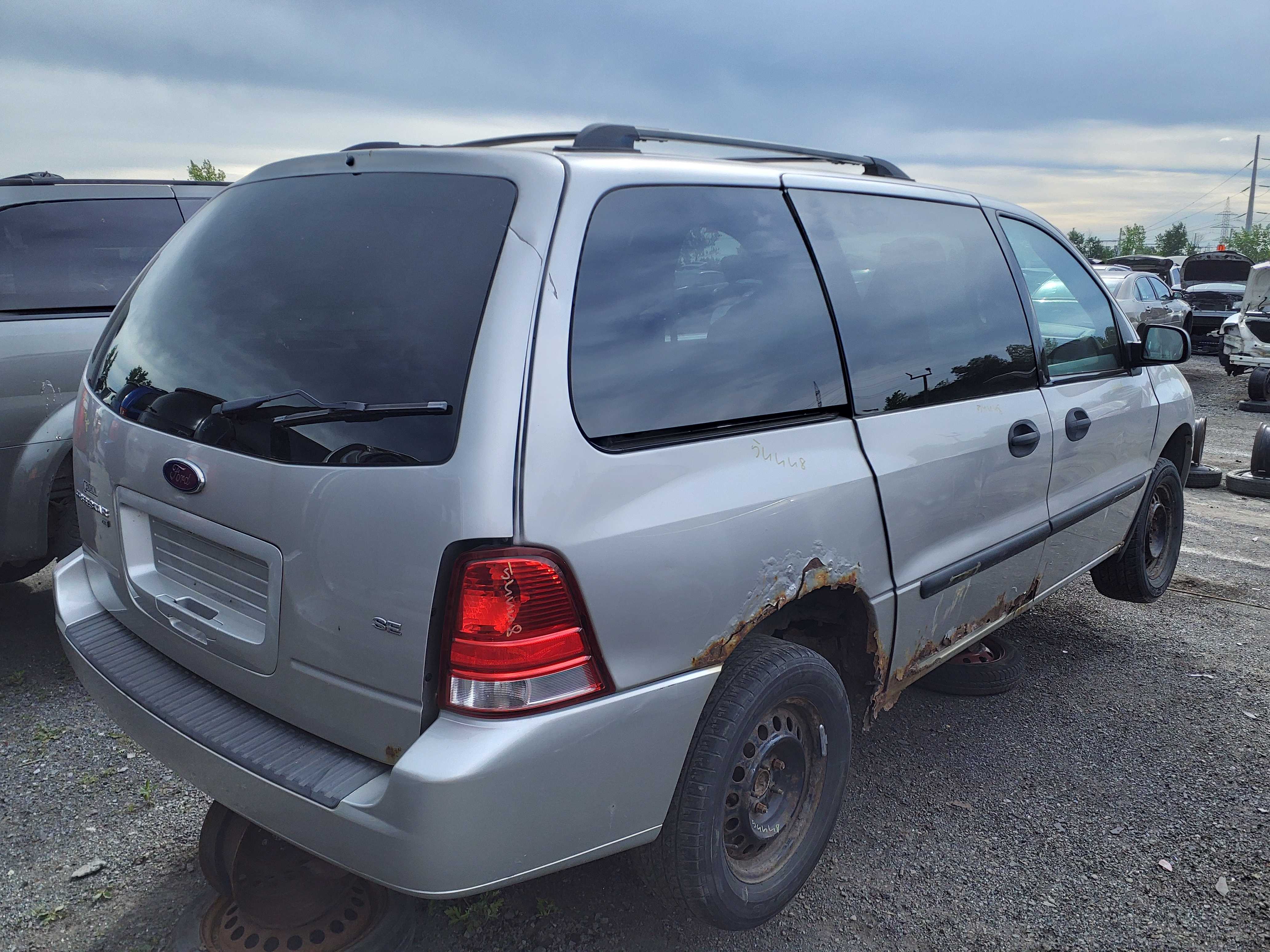 FORD FREESTAR 2006