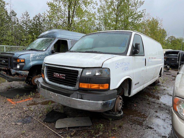 GMC SAVANA CARGO 2004