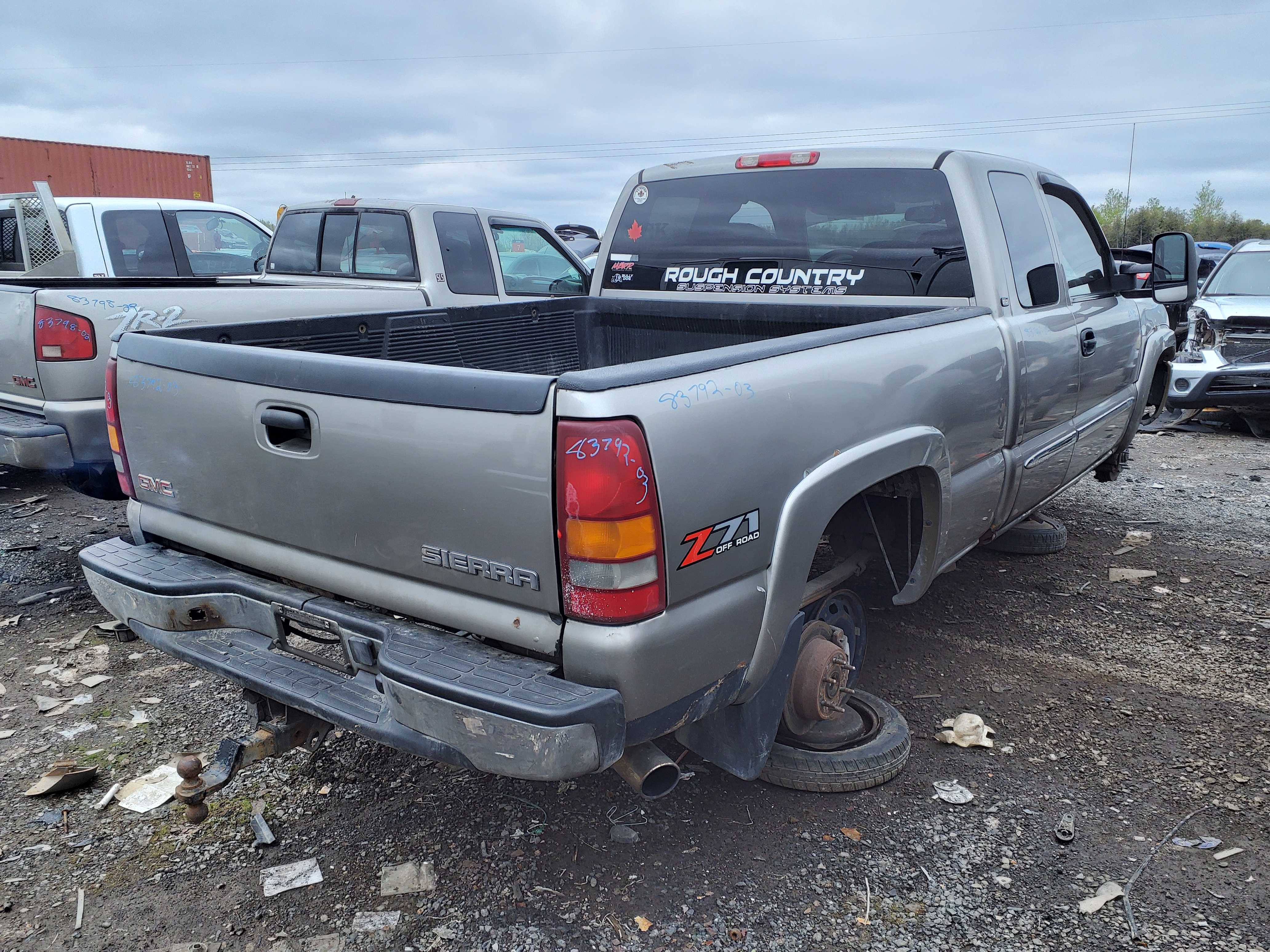 GMC SIERRA 1500 2003