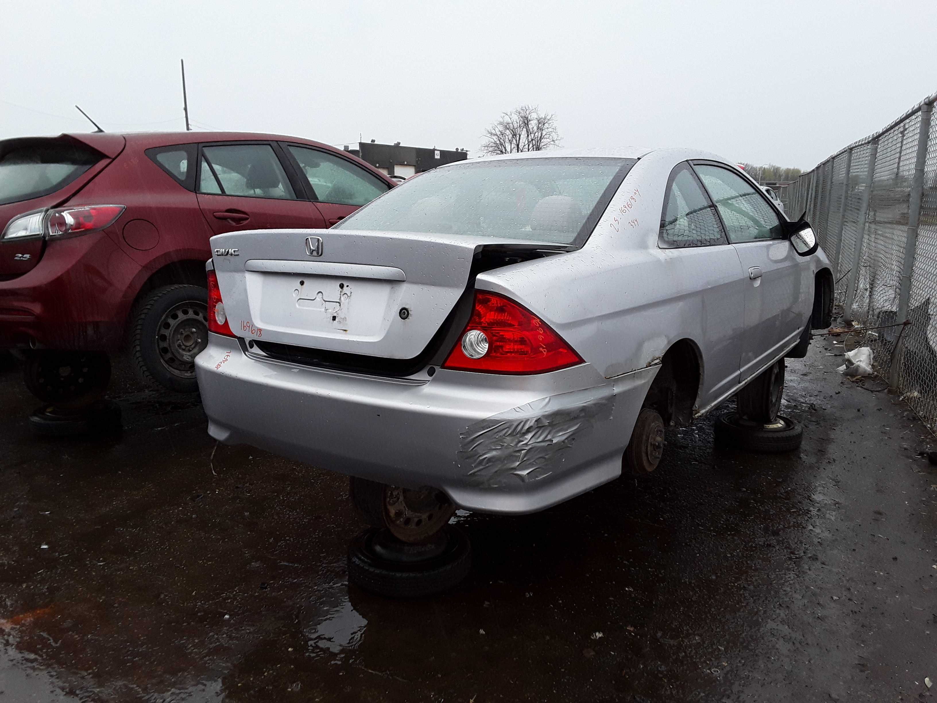 HONDA CIVIC 2004
