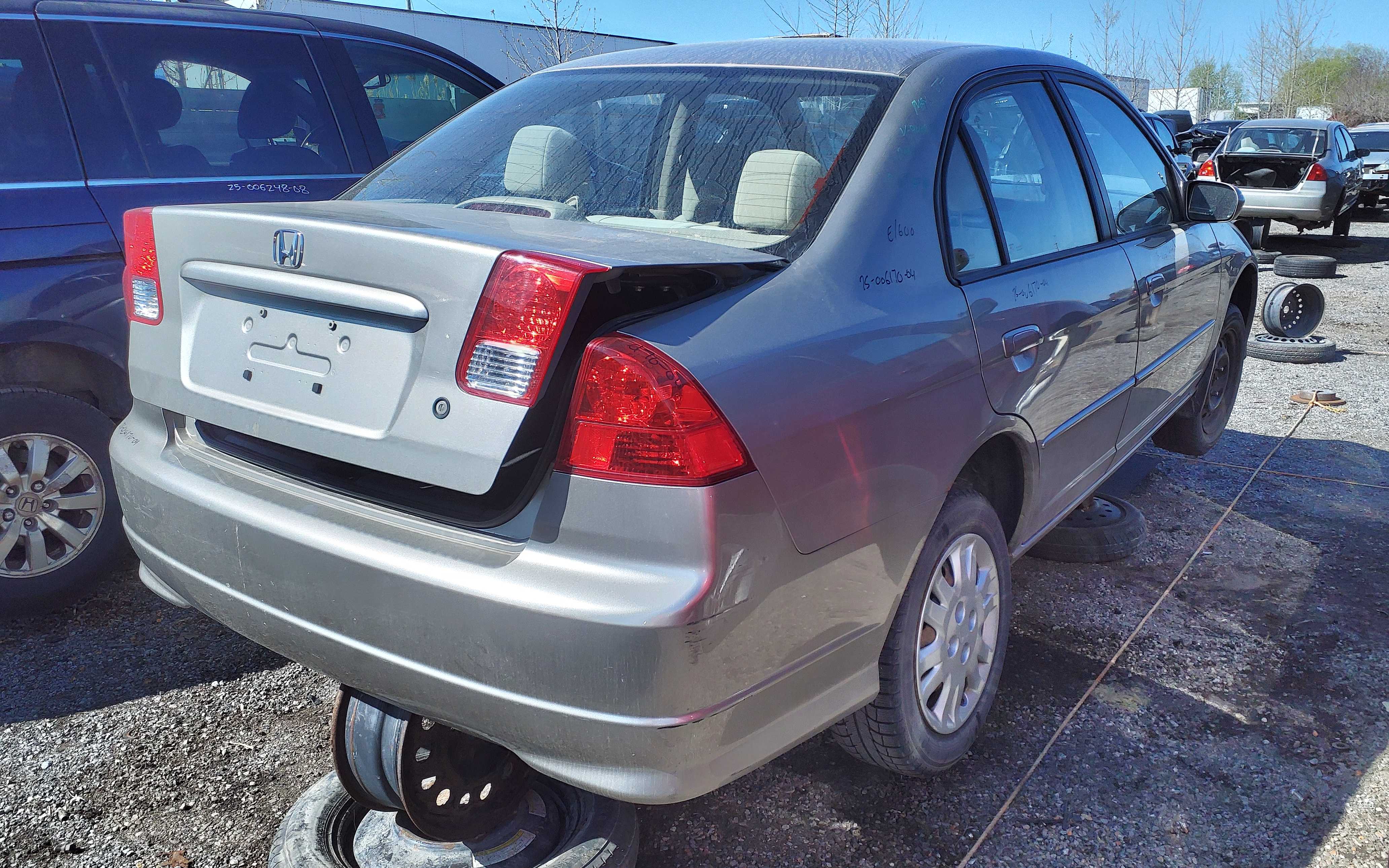 HONDA CIVIC 2004