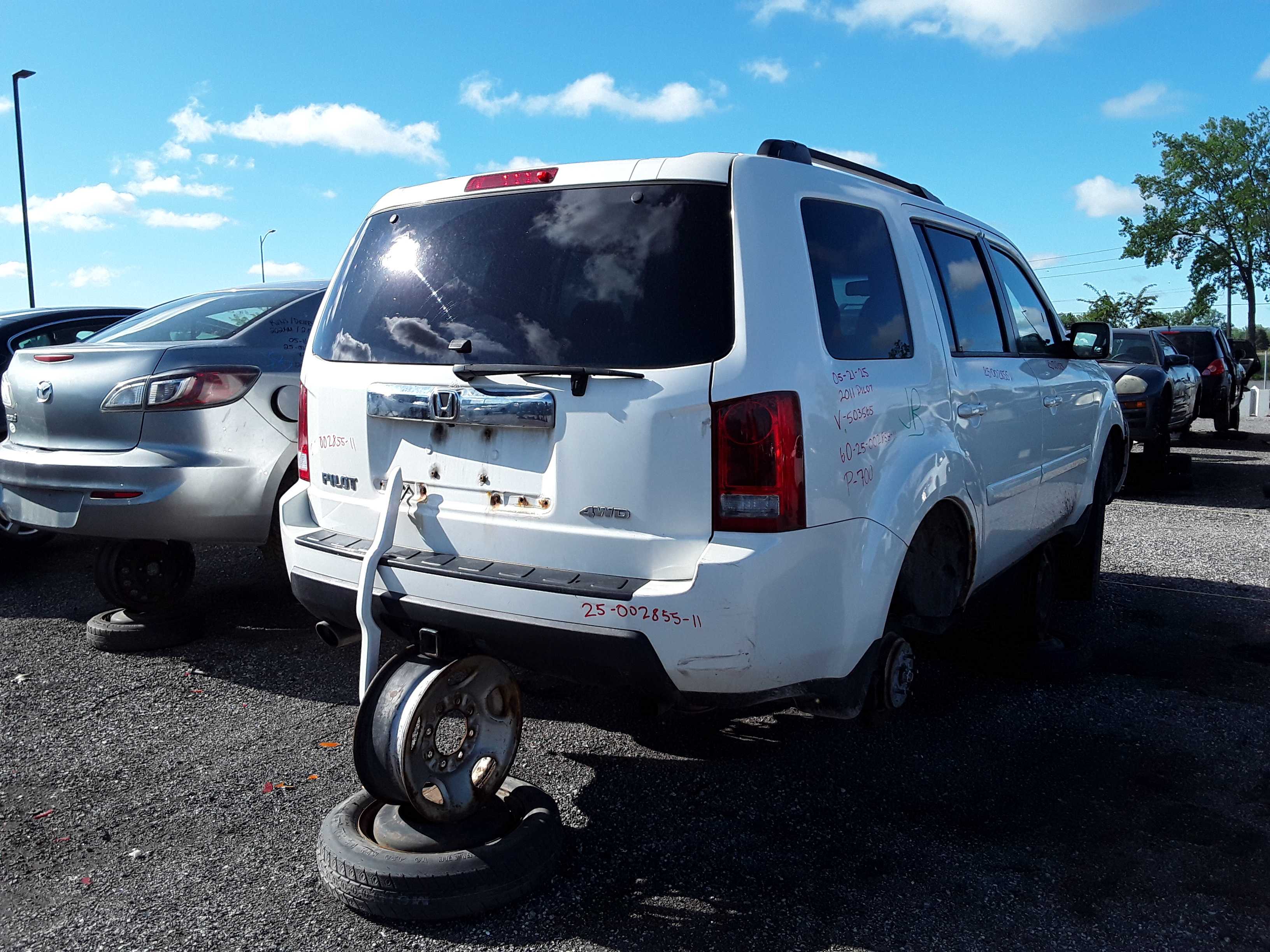 HONDA PILOT 2011
