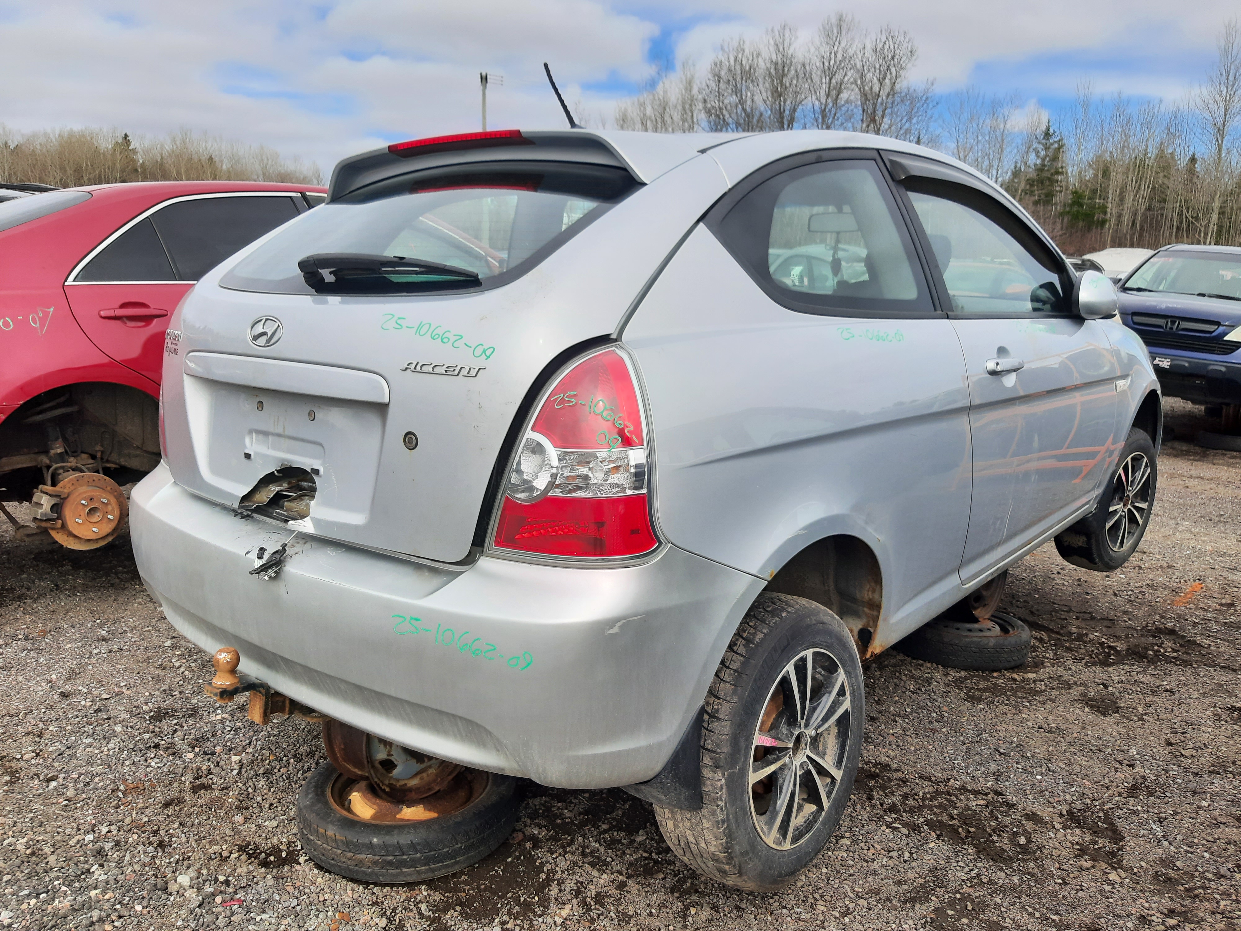 HYUNDAI ACCENT 2009