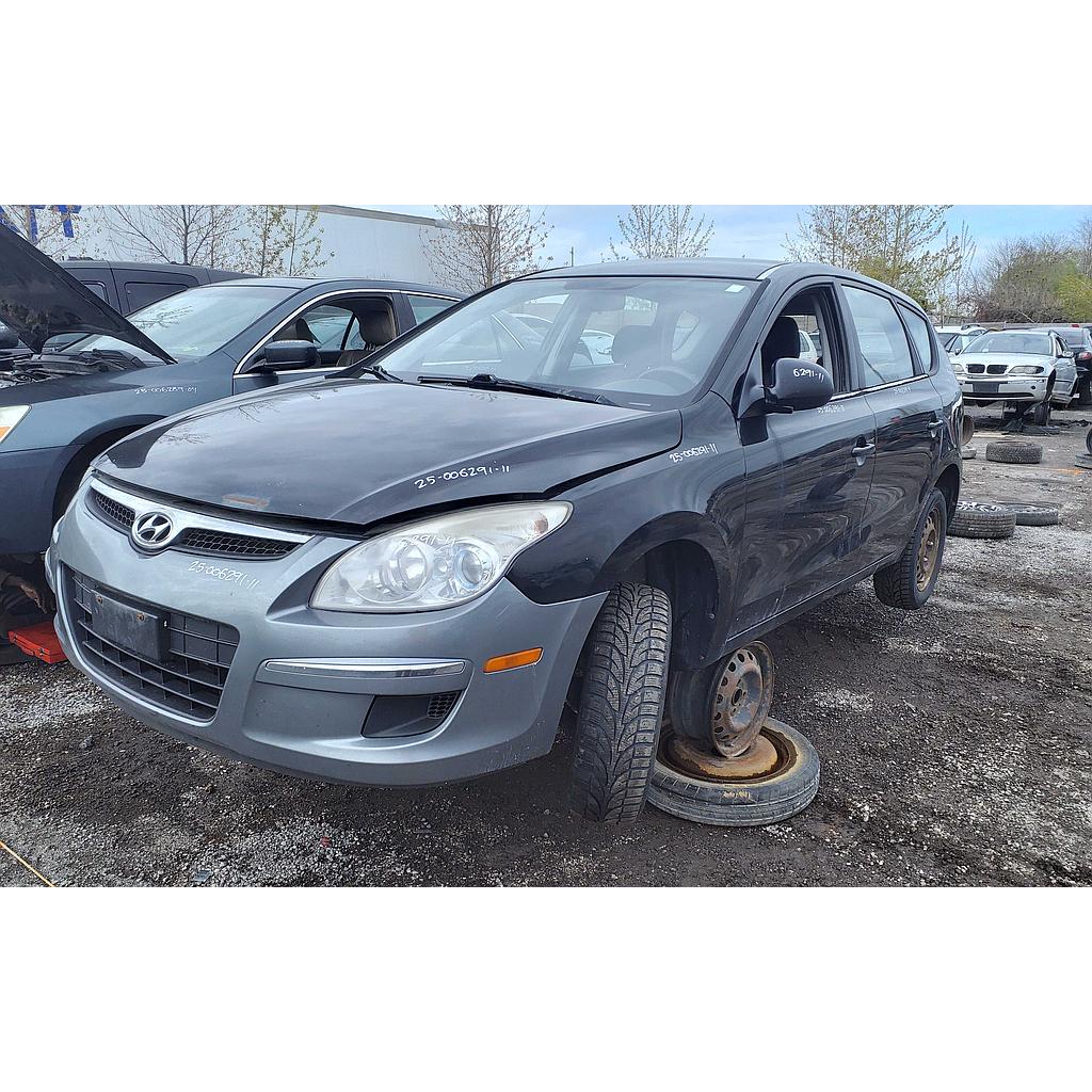 HYUNDAI ELANTRA 2011