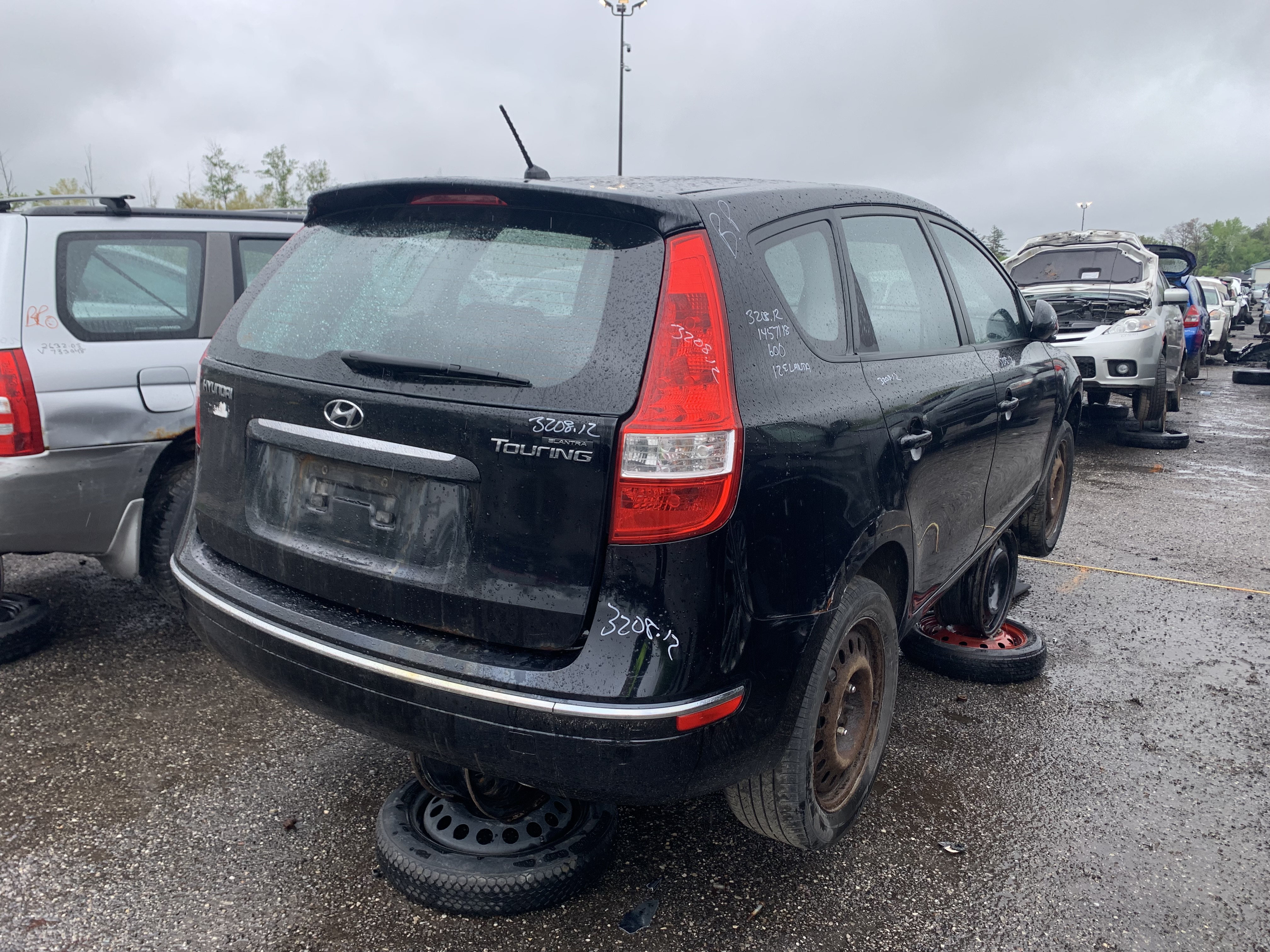 HYUNDAI ELANTRA 2012