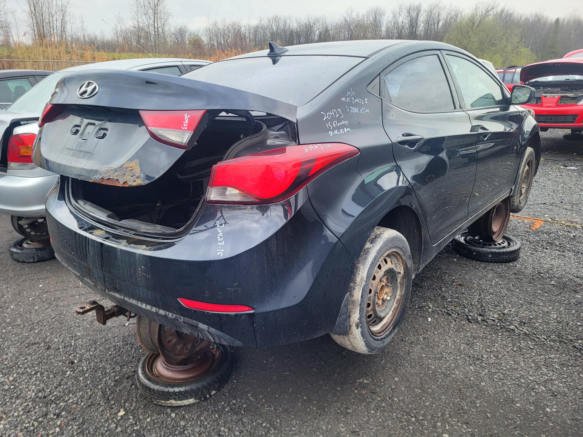 HYUNDAI ELANTRA 2015