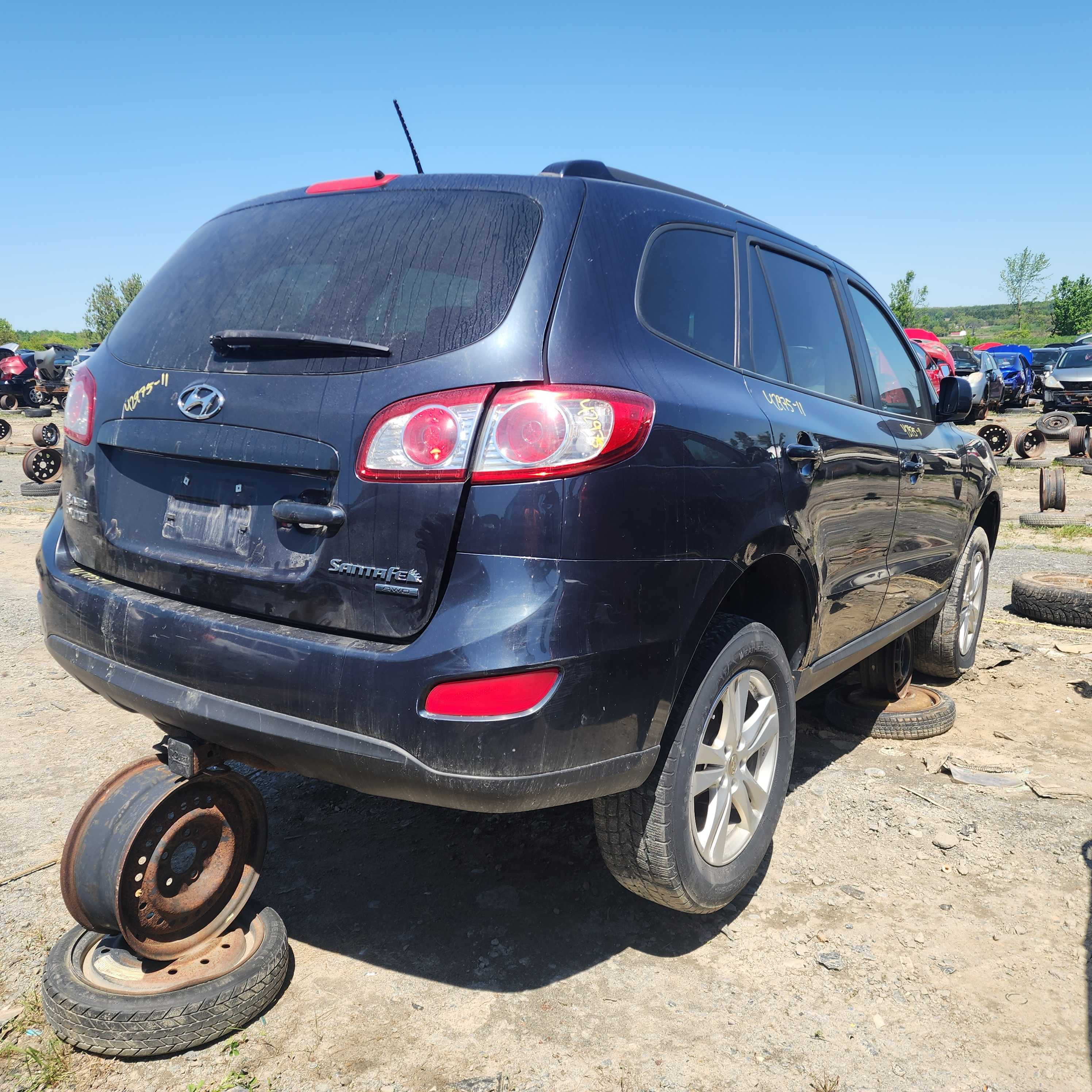 HYUNDAI SANTA FE 2011