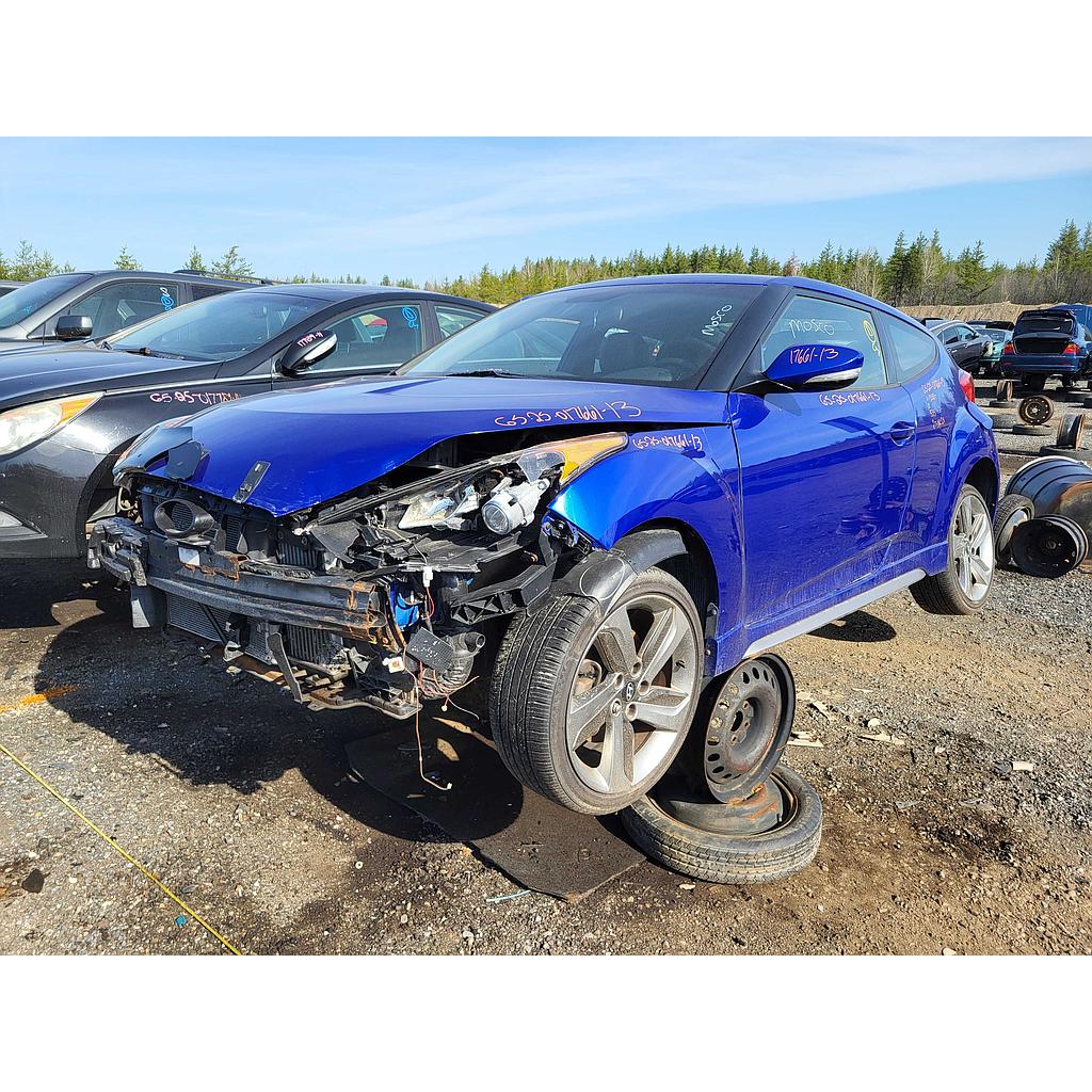 HYUNDAI VELOSTER 2013