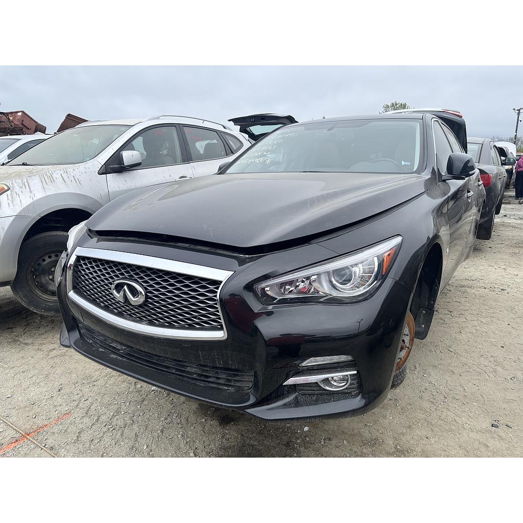 INFINITI Q50 2015