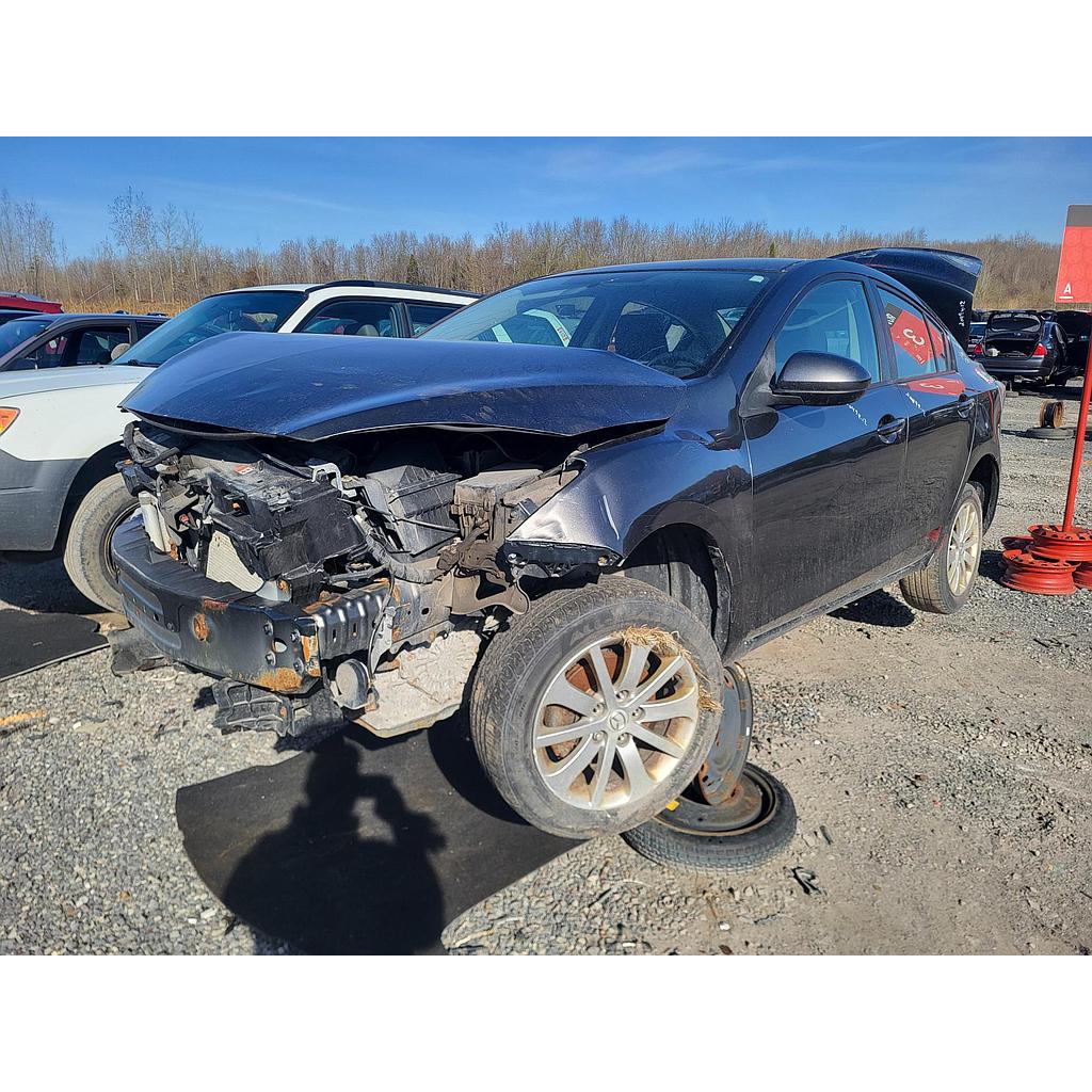 MAZDA MAZDA3 2012