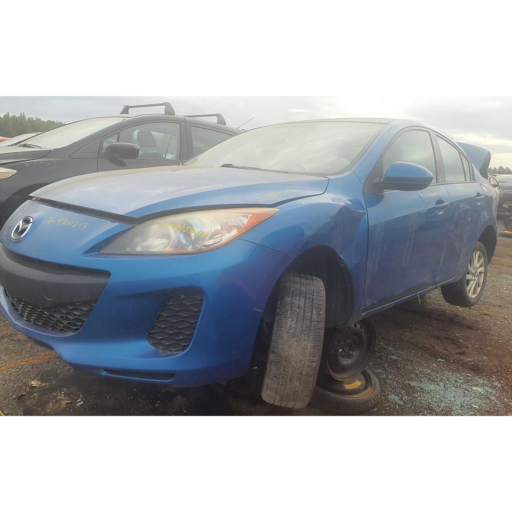 MAZDA MAZDA3 2013