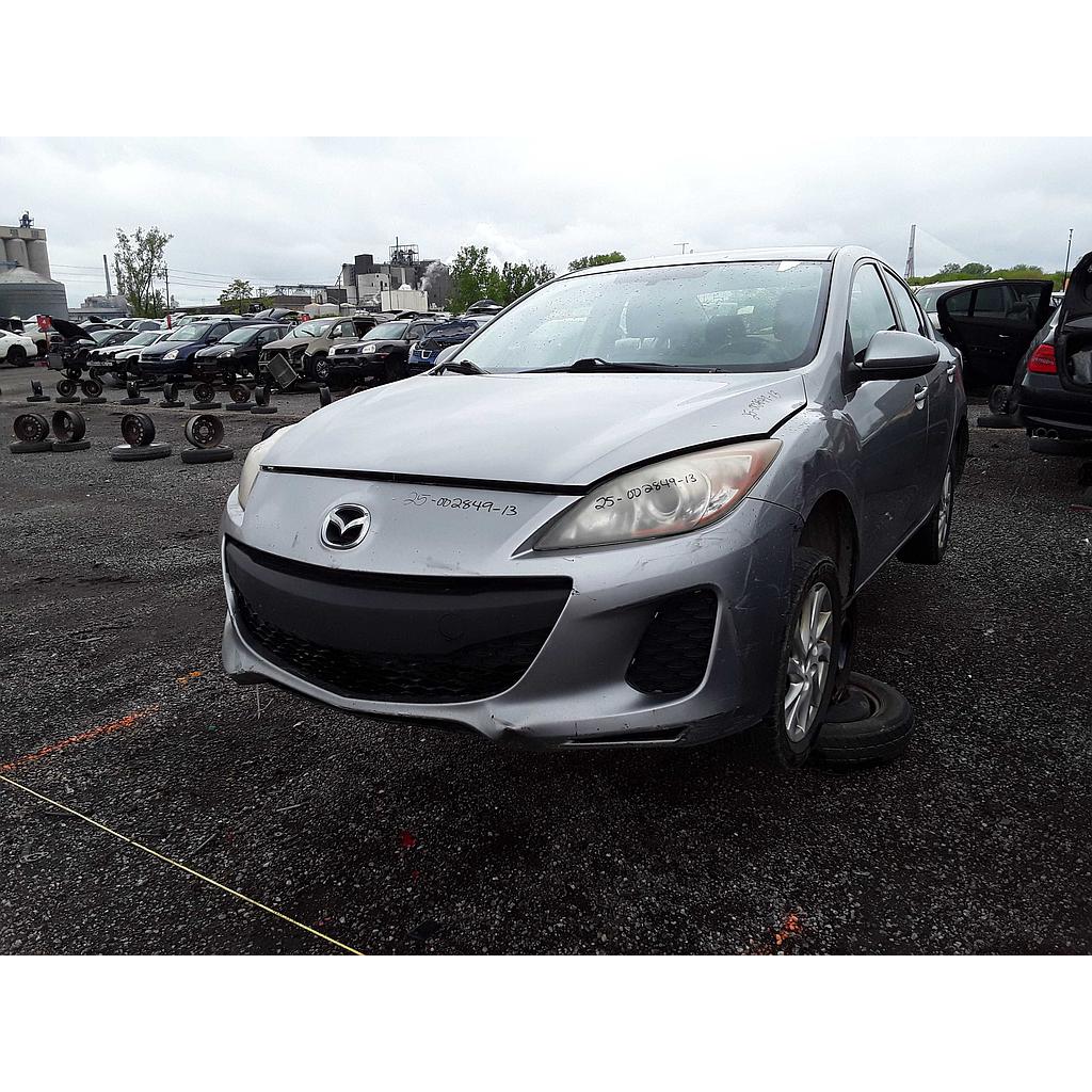MAZDA MAZDA3 2013