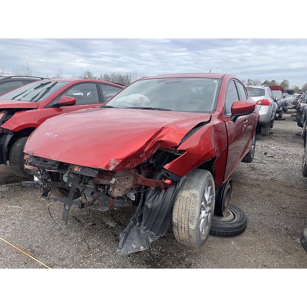MAZDA MAZDA3 2015