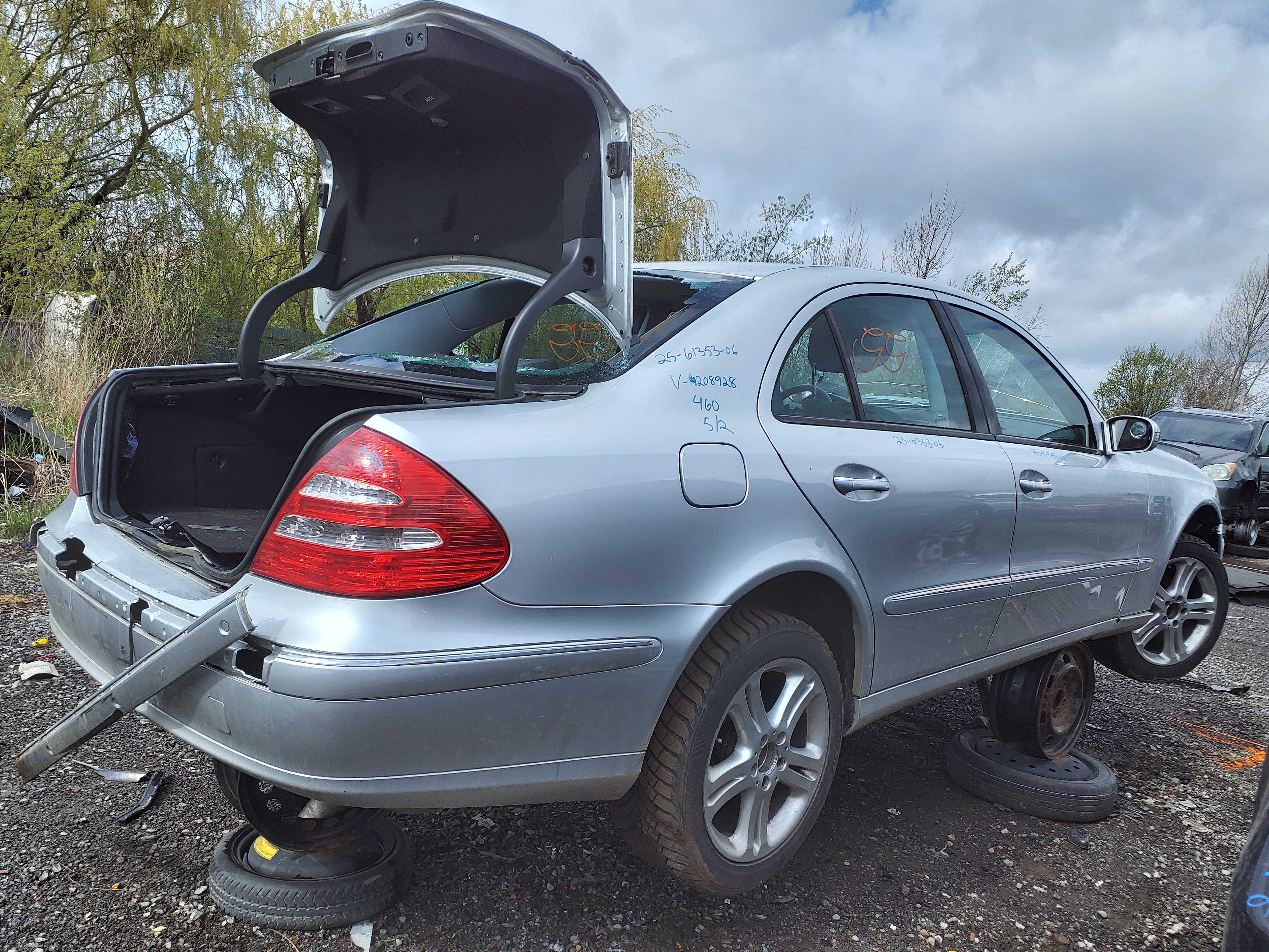 MERCEDES-BENZ E-CLASS 2006