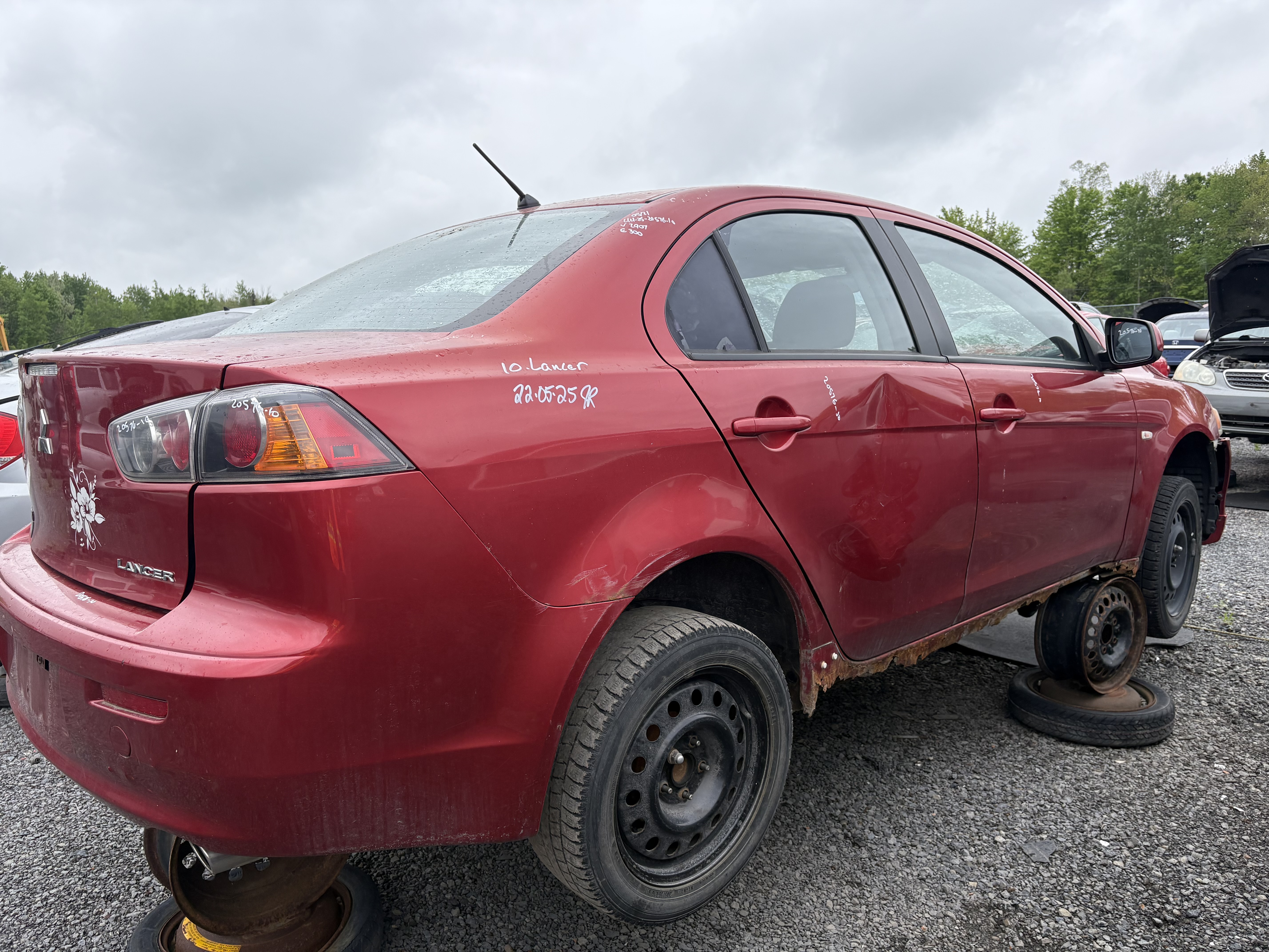 MITSUBISHI LANCER 2010