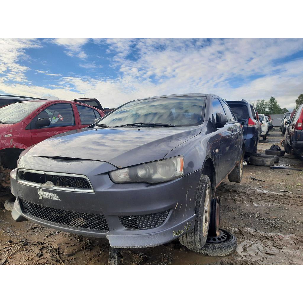 MITSUBISHI LANCER 2011