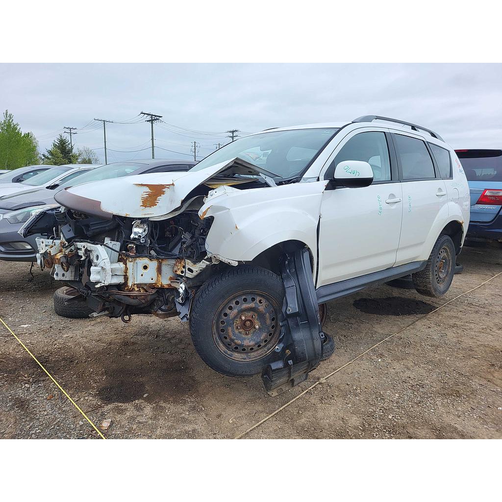MITSUBISHI OUTLANDER 2009
