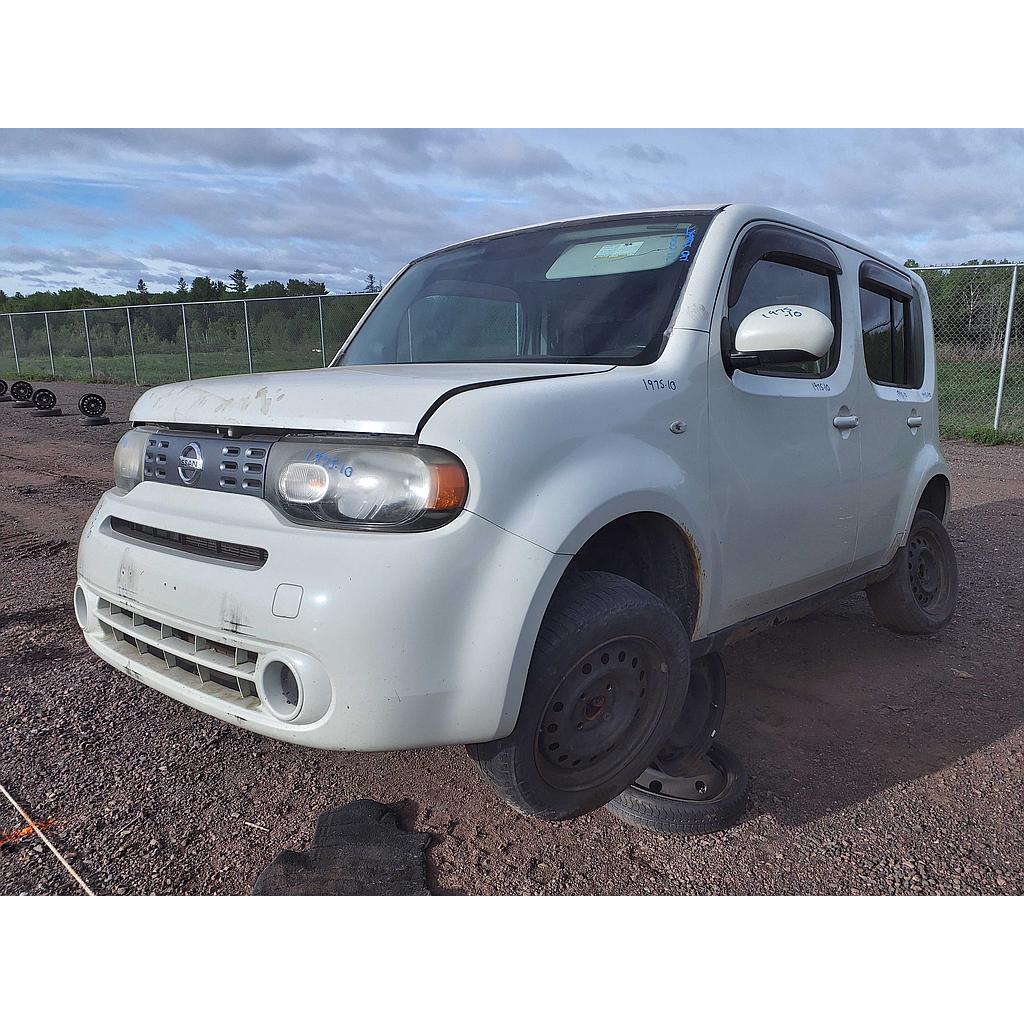NISSAN CUBE 2010