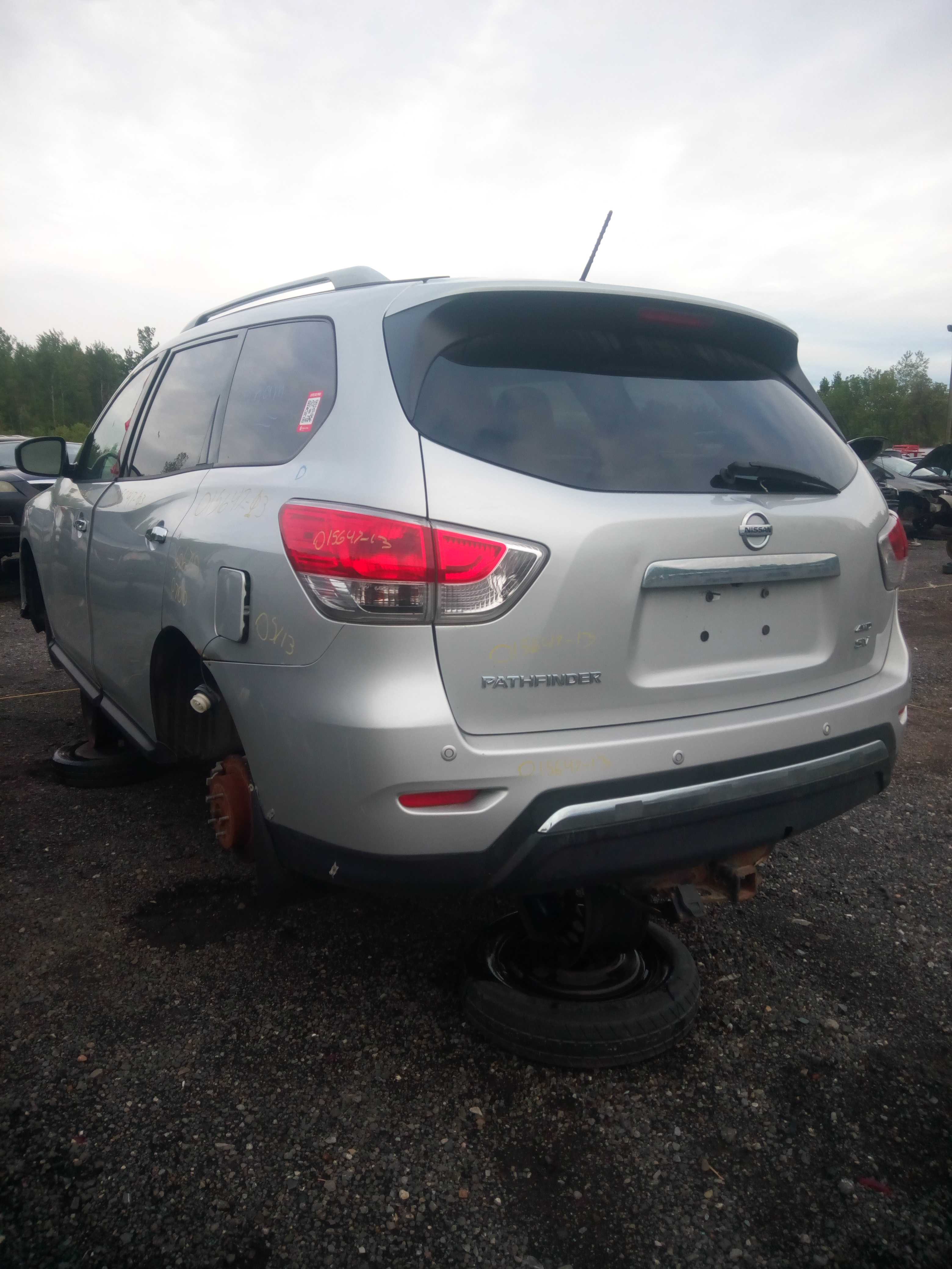 NISSAN PATHFINDER 2013