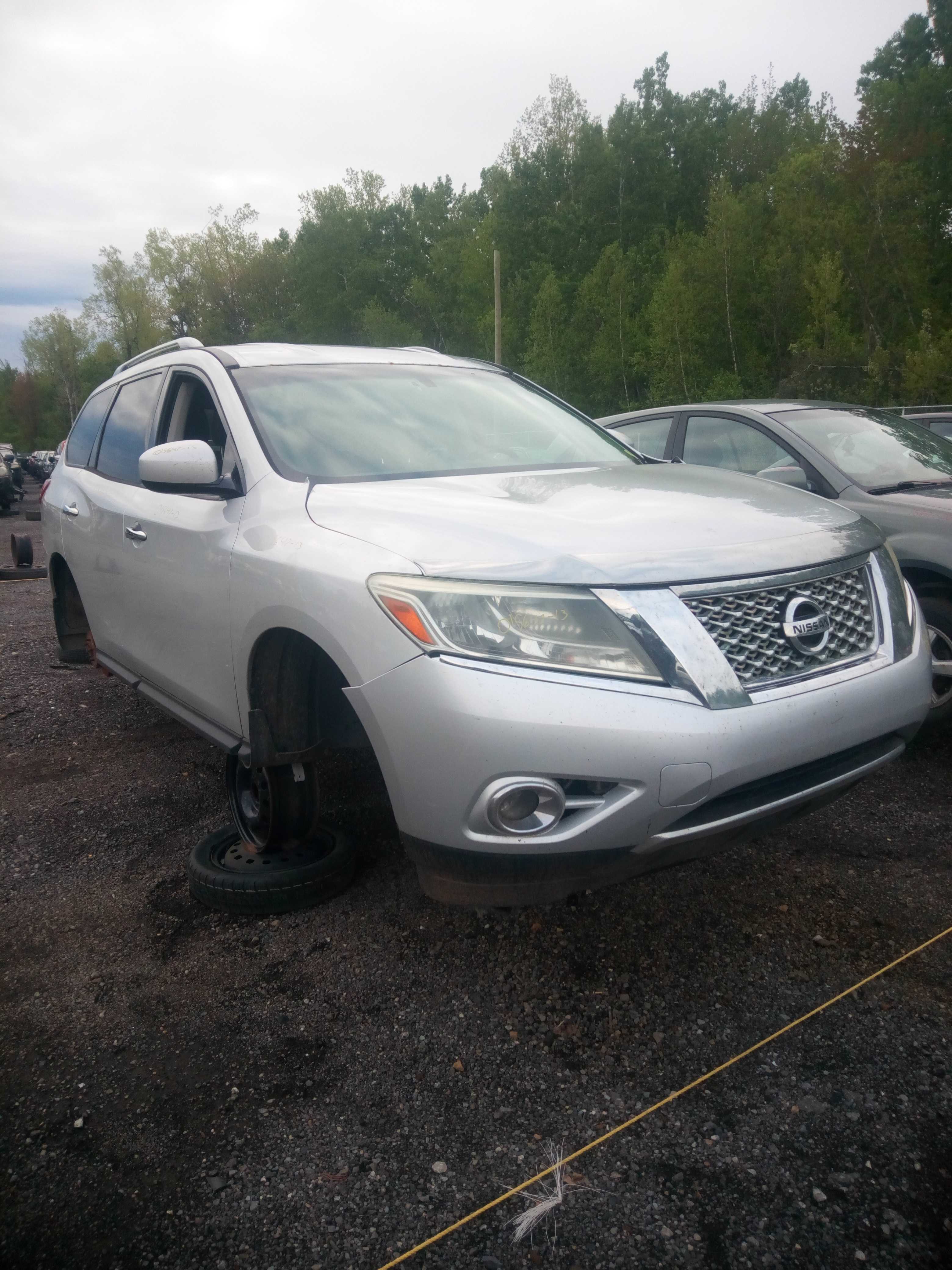 NISSAN PATHFINDER 2013