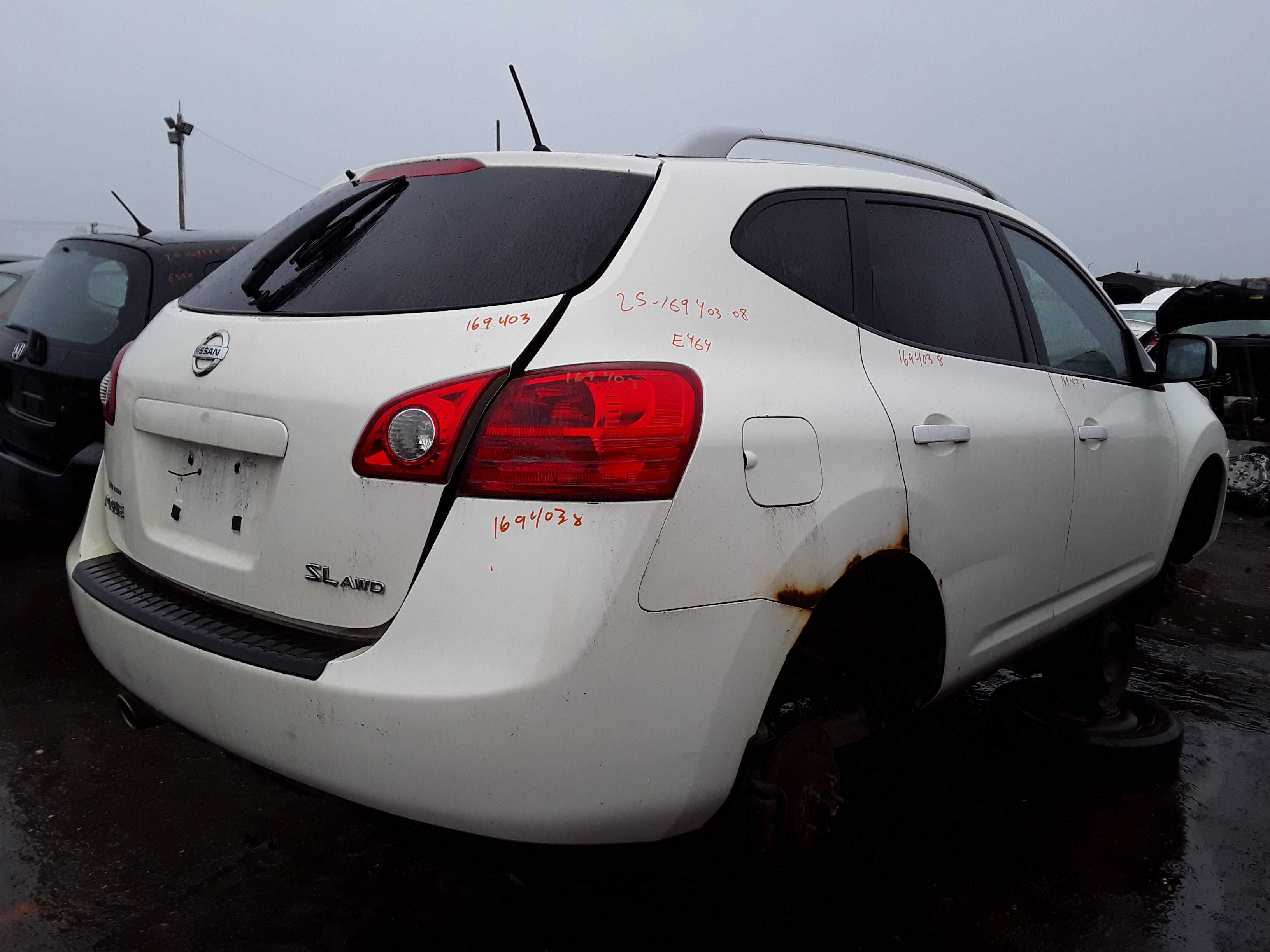 NISSAN ROGUE 2008