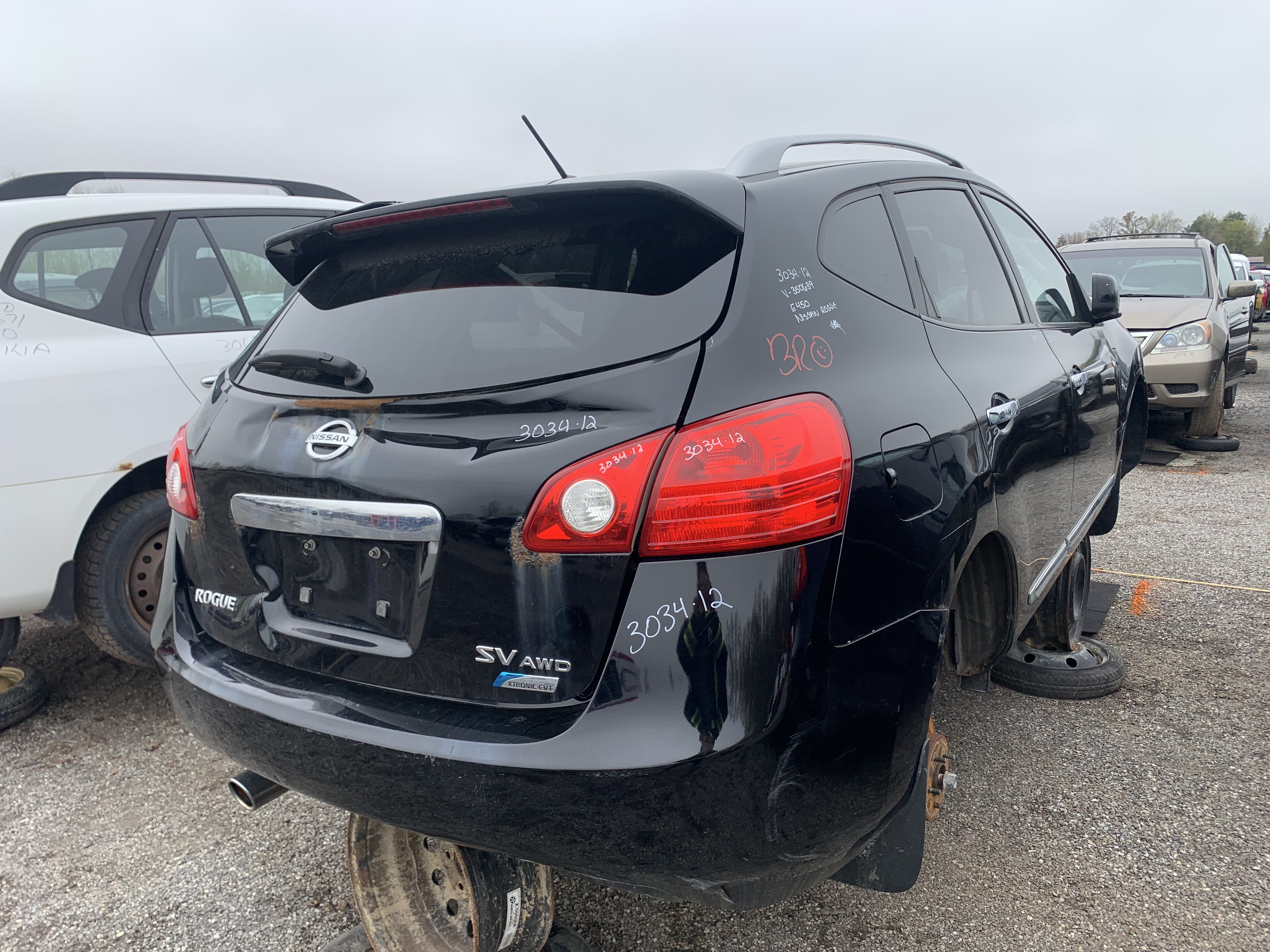 NISSAN ROGUE 2012