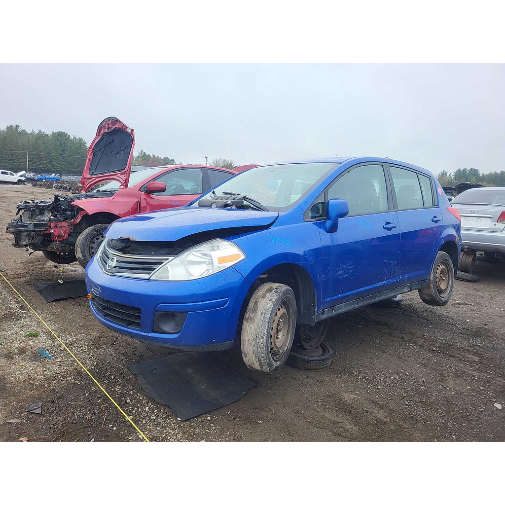 NISSAN VERSA 2011