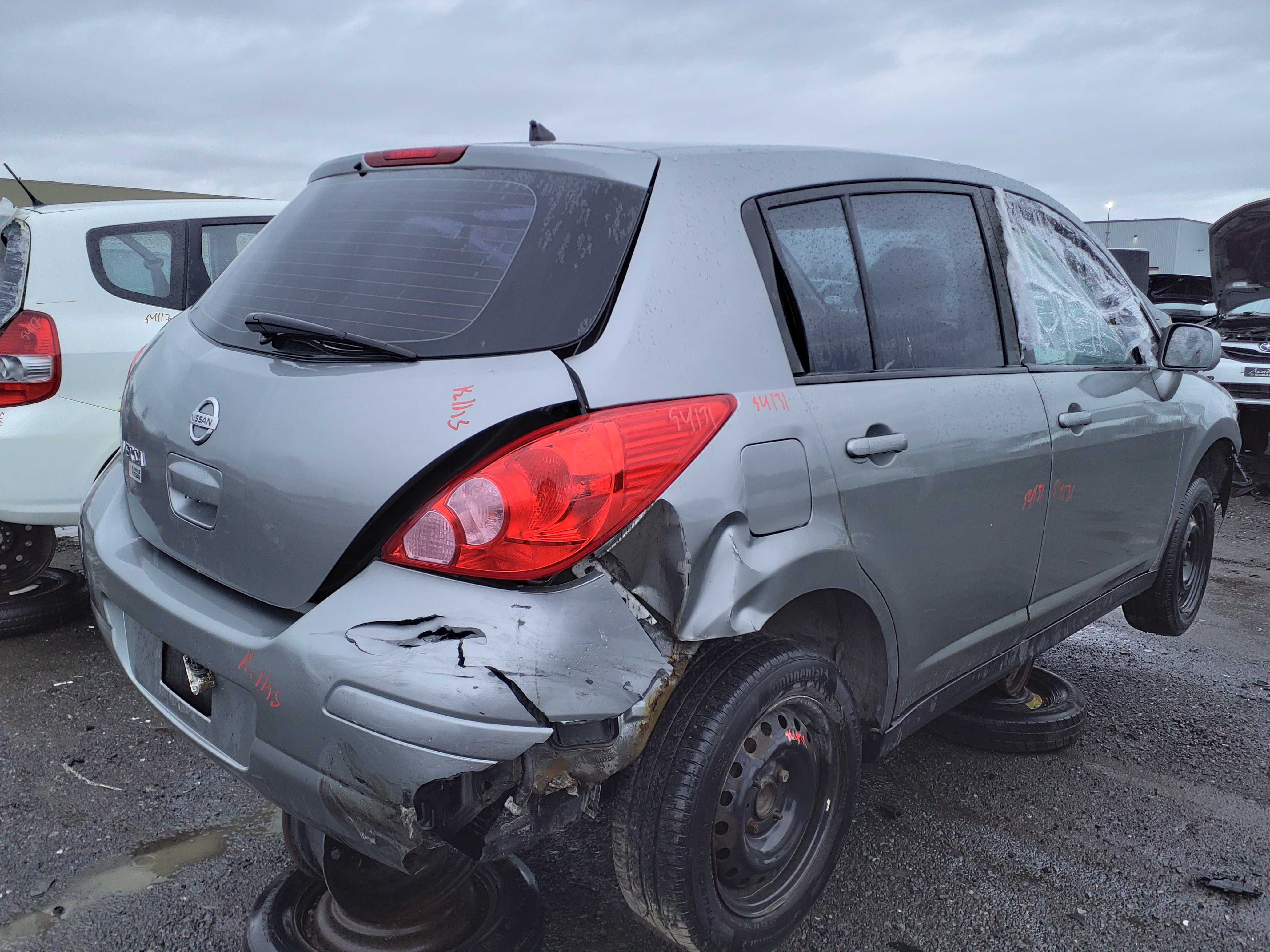 NISSAN VERSA 2012