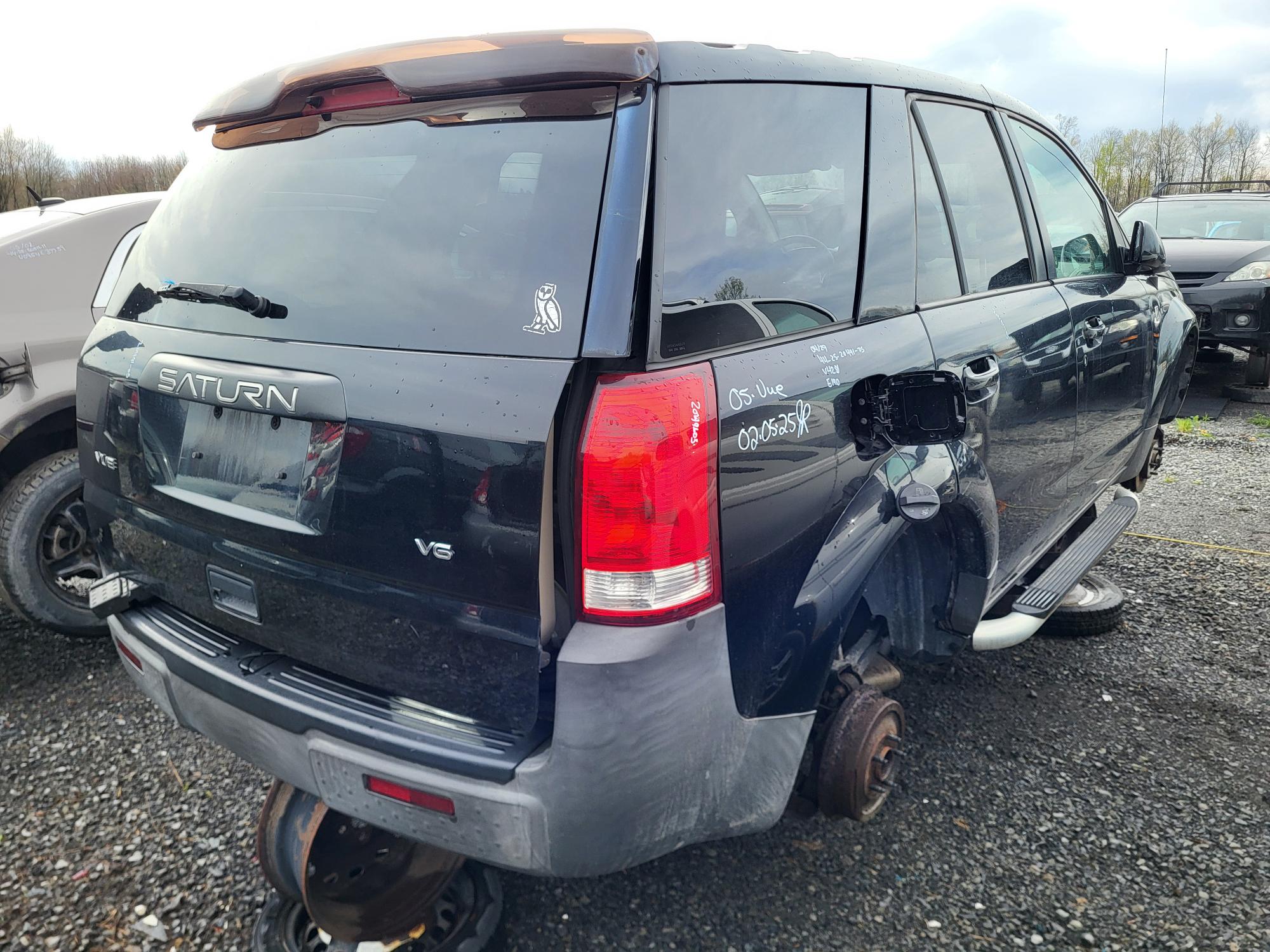SATURN VUE 2005