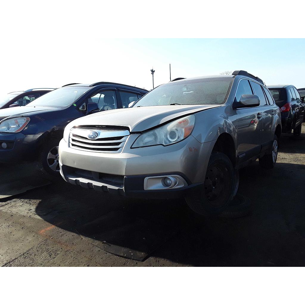 SUBARU OUTBACK 2010